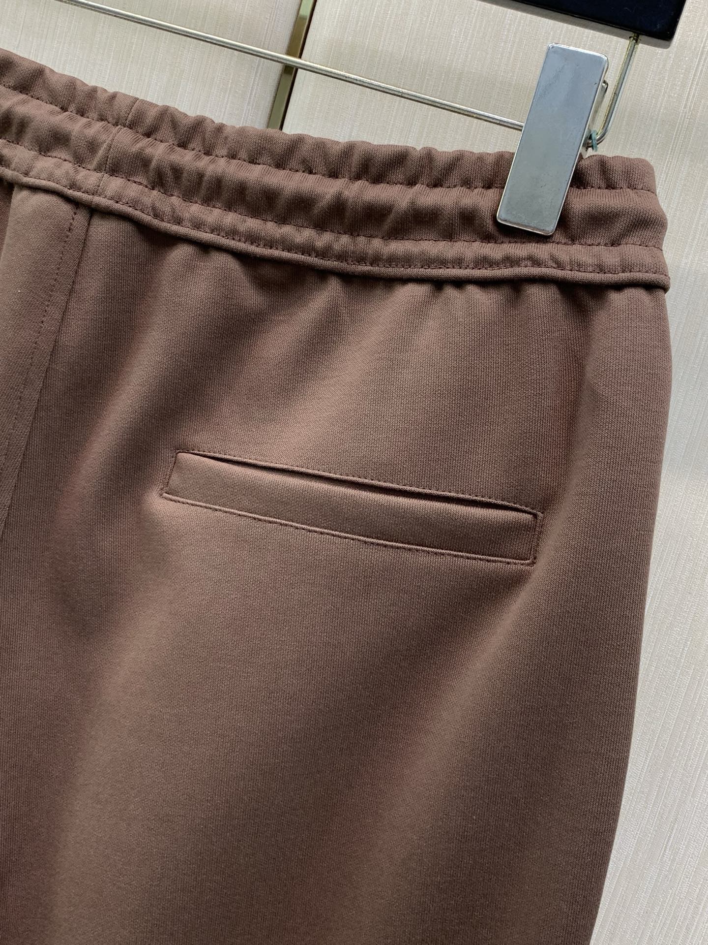 一套，Loro piana(Loro Piana )，2026秋季最新品，专柜同步有售，原单狠货，时尚休闲套装，采用进口