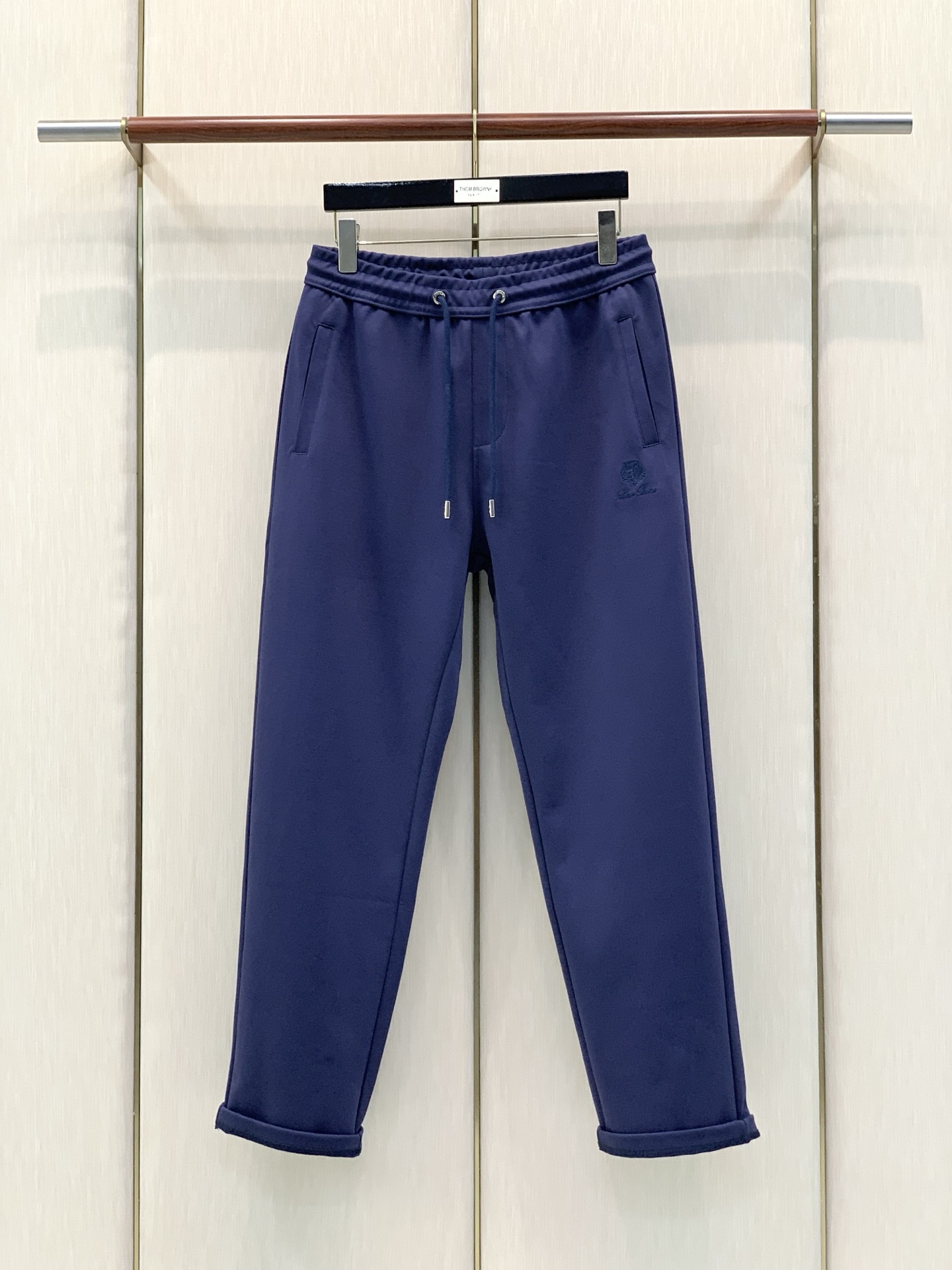 一套，Loro piana(Loro Piana )，2026秋季最新品，专柜同步有售，原单狠货，时尚休闲套装，采用进口