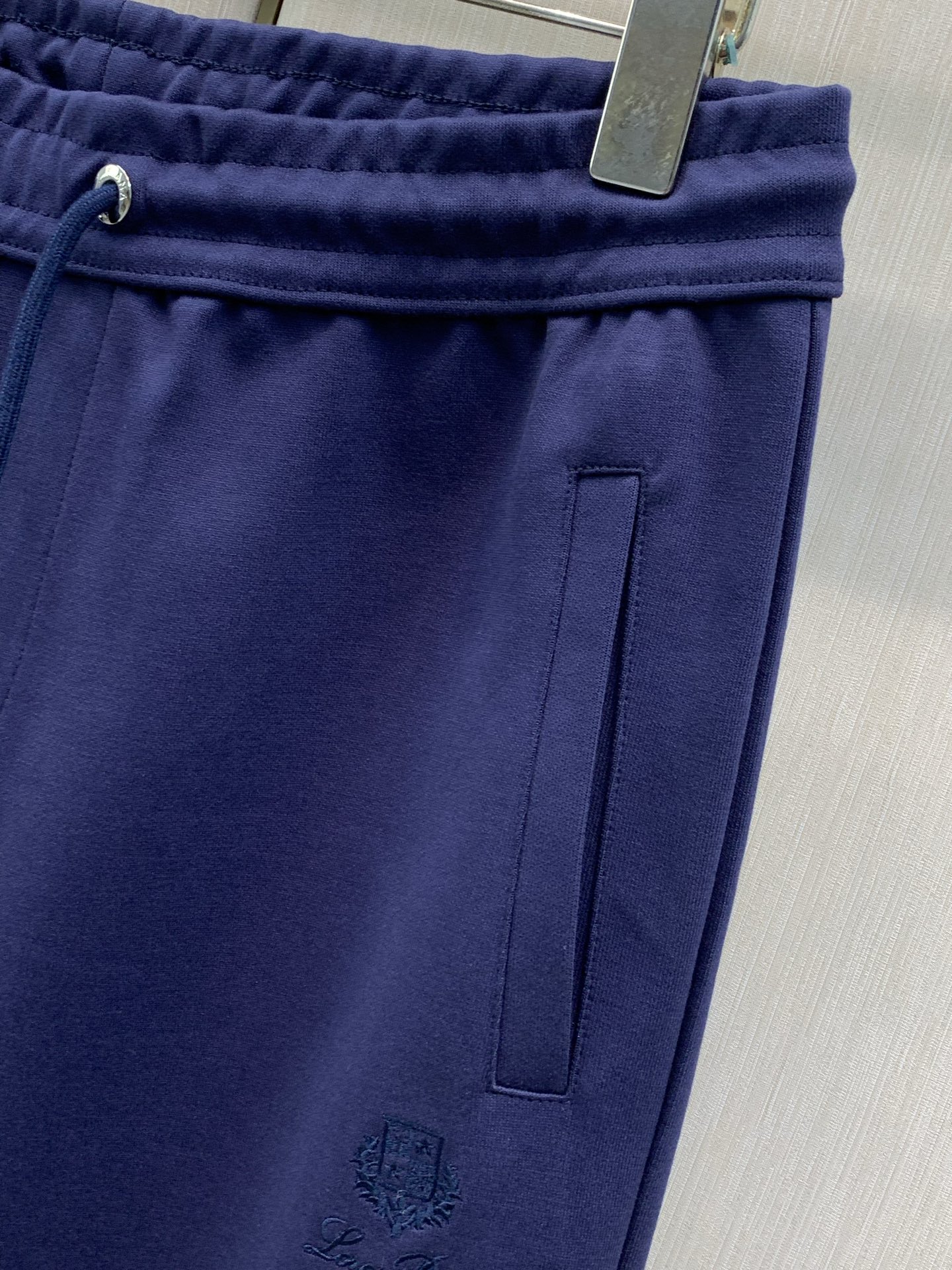 一套，Loro piana(Loro Piana )，2026秋季最新品，专柜同步有售，原单狠货，时尚休闲套装，采用进口