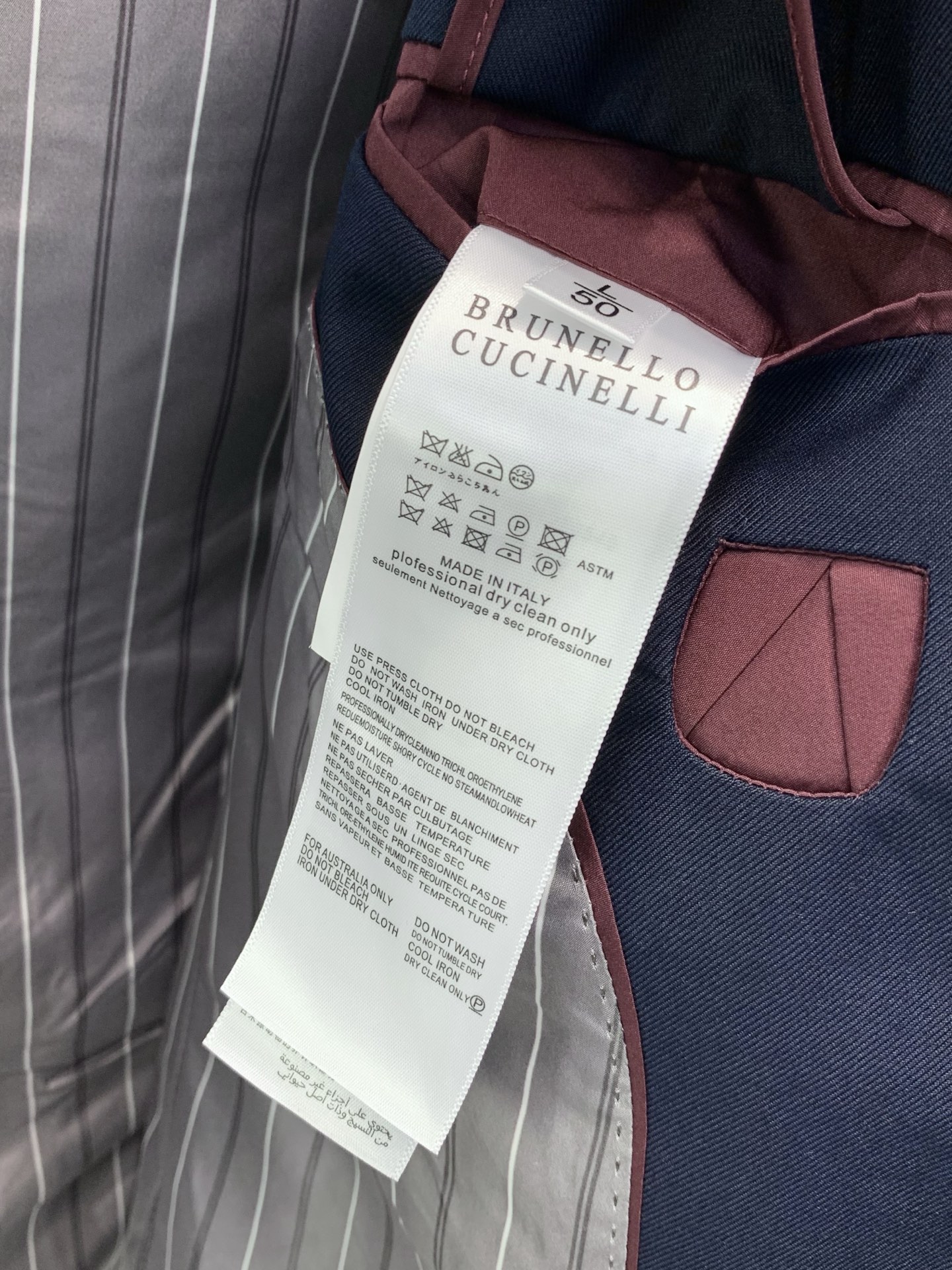 ，BRUNELLO CUCINELLI 意大利神狮，2026秋季最新品，专柜同步有售，原单狠货，时尚休闲西装外套，采用进