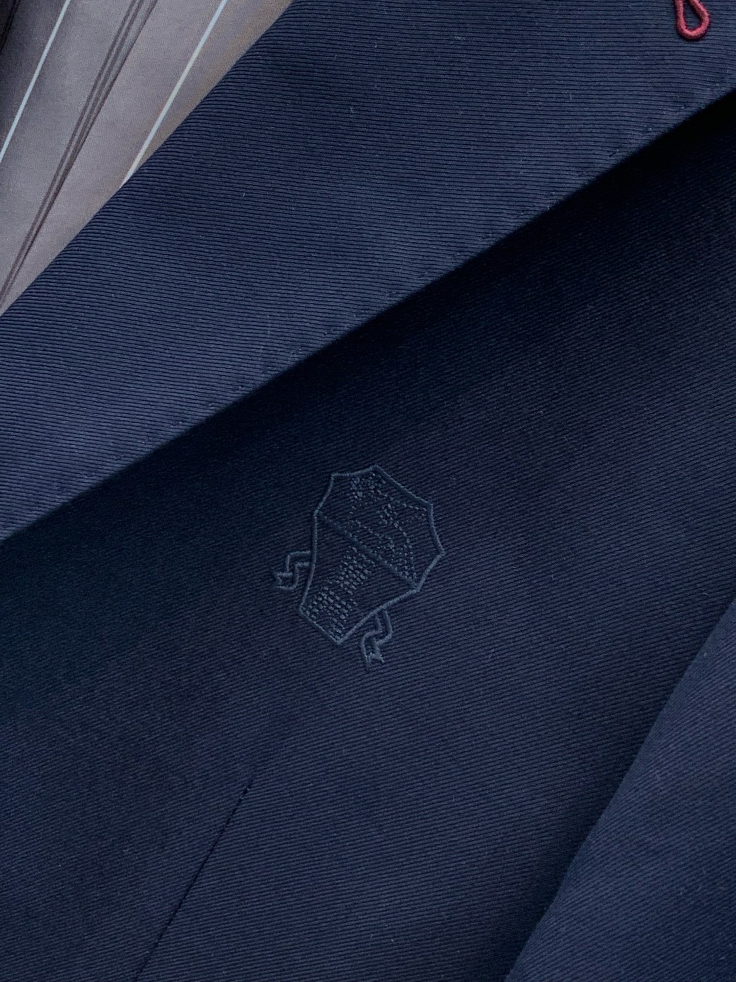 ，BRUNELLO CUCINELLI 意大利神狮，2026秋季最新品，专柜同步有售，原单狠货，时尚休闲西装外套，采用进