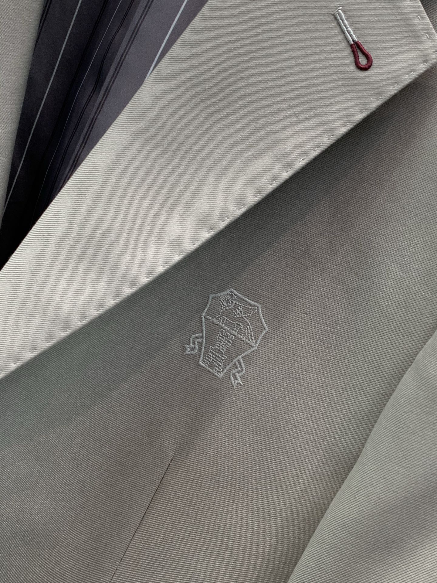 ，BRUNELLO CUCINELLI 意大利神狮，2026秋季最新品，专柜同步有售，原单狠货，时尚休闲西装外套，采用进