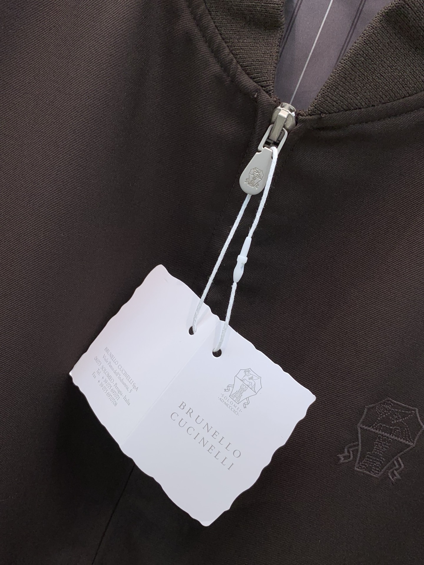 ，BRUNELLO CUCINELLI 意大利神狮，2026秋季最新品，专柜同步有售，原单狠货，时尚休闲马甲，采用进口原