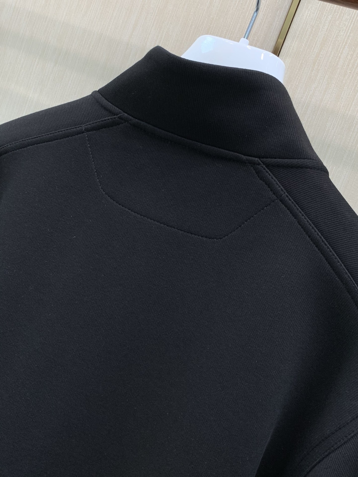 ，ARCTERYX 始祖鸟，2026秋季AW新品，时尚休闲立领外套，专柜同步有售，原单狠货，进口原版面料，工艺极度复杂，