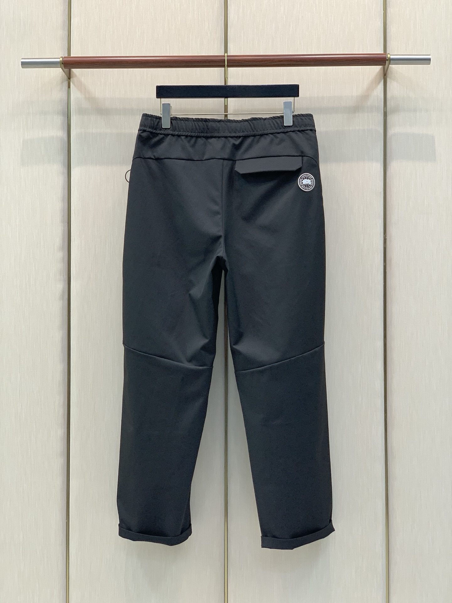 ，Canada Goose 加拿大鹅，2026秋季最新品，专柜同步有售，原单狠货，时尚休闲裤，精工复刻，绝对一比一顶级复
