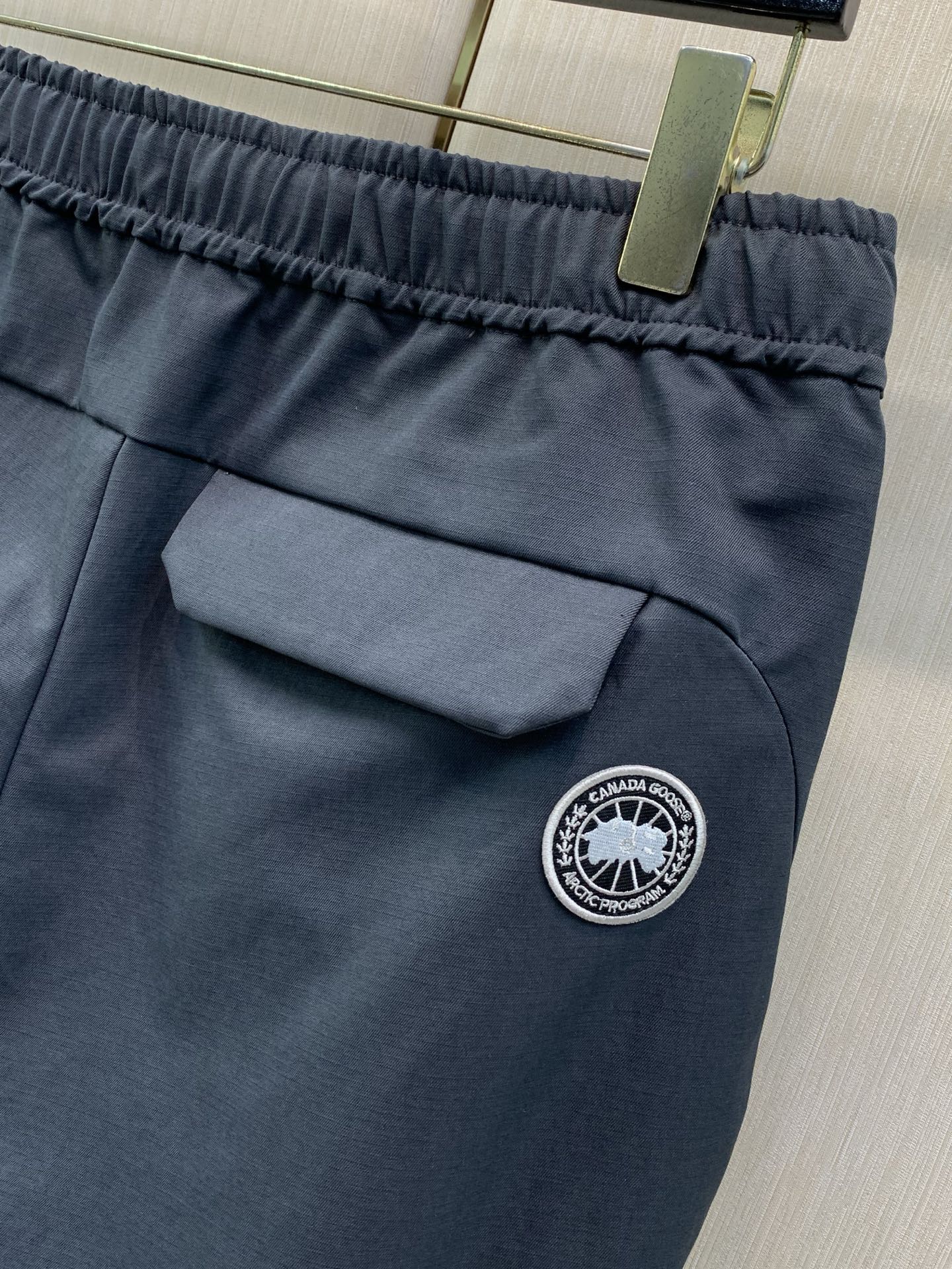 ，Canada Goose 加拿大鹅，2026秋季最新品，专柜同步有售，原单狠货，时尚休闲裤，精工复刻，绝对一比一顶级复