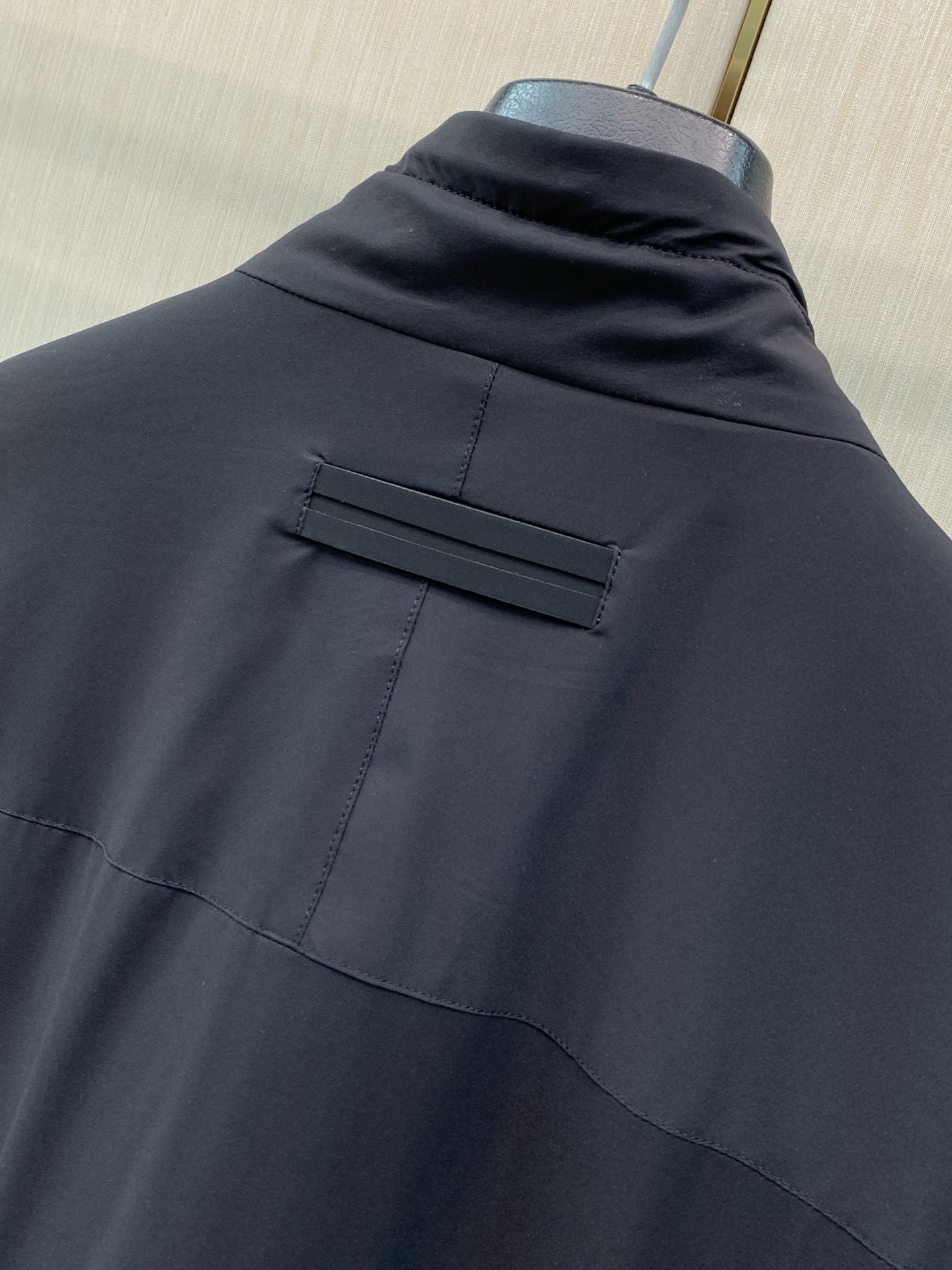 ，杰尼亚 Zegna，2026初冬最新品，专柜同步有售，原单狠货，时尚休闲➕薄棉两面穿夹克外套，采用进口原版面料，舒适透