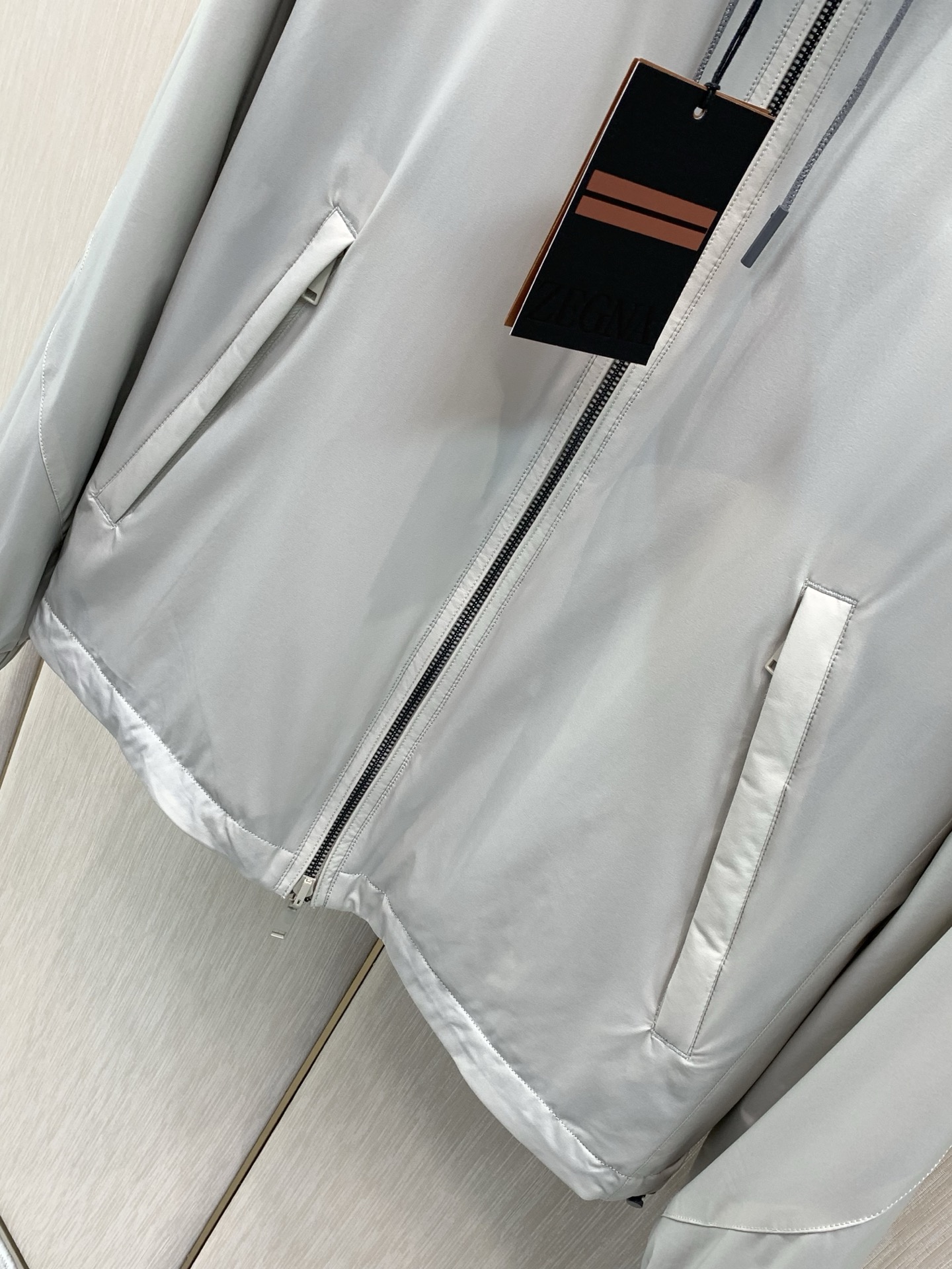 ，杰尼亚 Zegna，2026初冬最新品，专柜同步有售，原单狠货，时尚休闲➕薄棉两面穿夹克外套，采用进口原版面料，舒适透