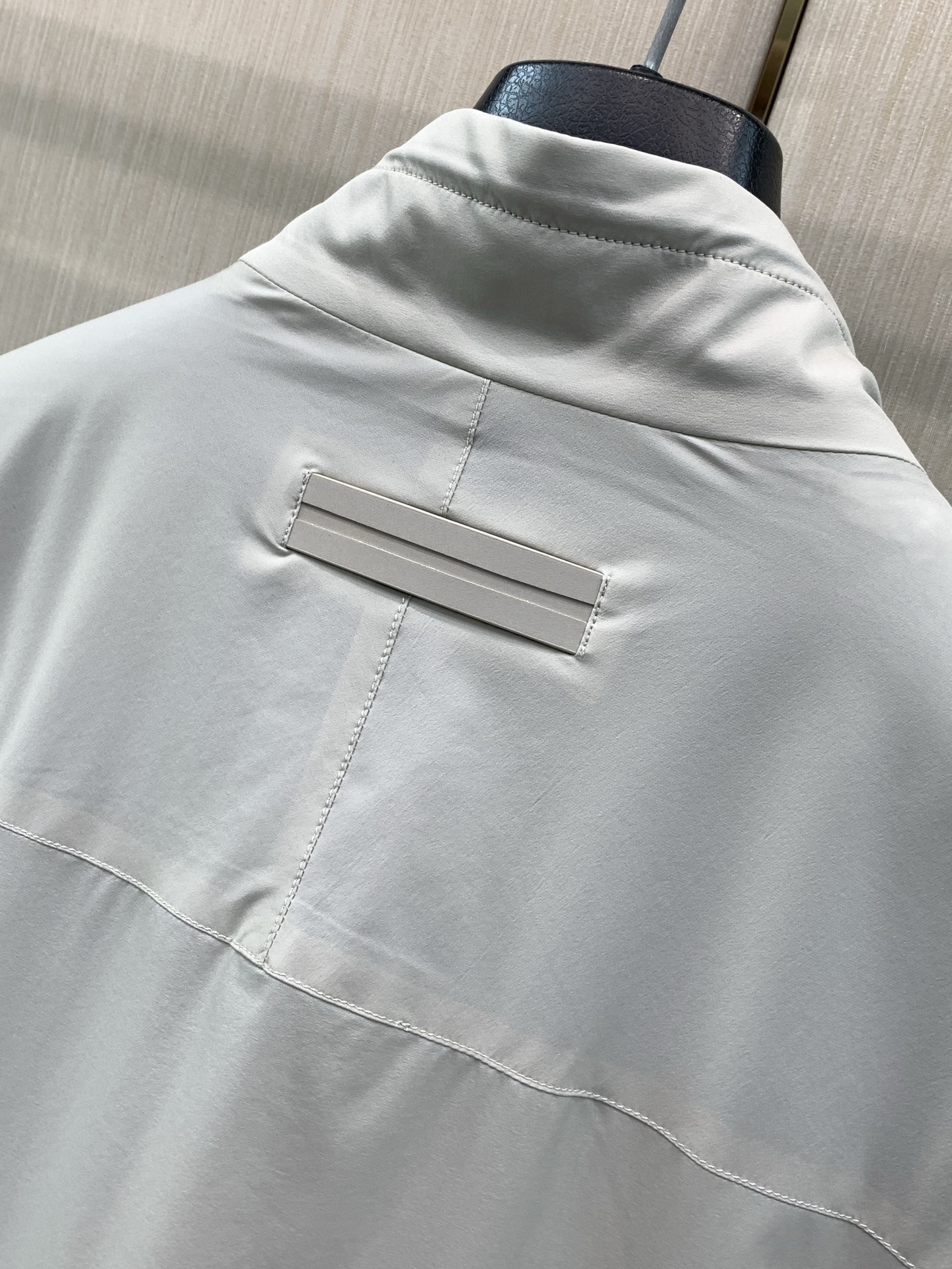 ，杰尼亚 Zegna，2026初冬最新品，专柜同步有售，原单狠货，时尚休闲➕薄棉两面穿夹克外套，采用进口原版面料，舒适透