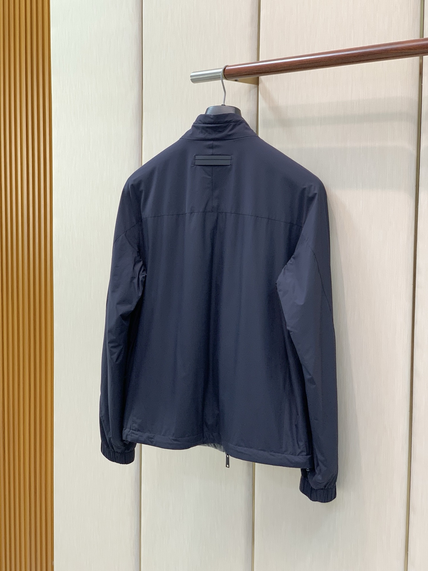 ，杰尼亚 Zegna，2026初冬最新品，专柜同步有售，原单狠货，时尚休闲➕薄棉两面穿夹克外套，采用进口原版面料，舒适透