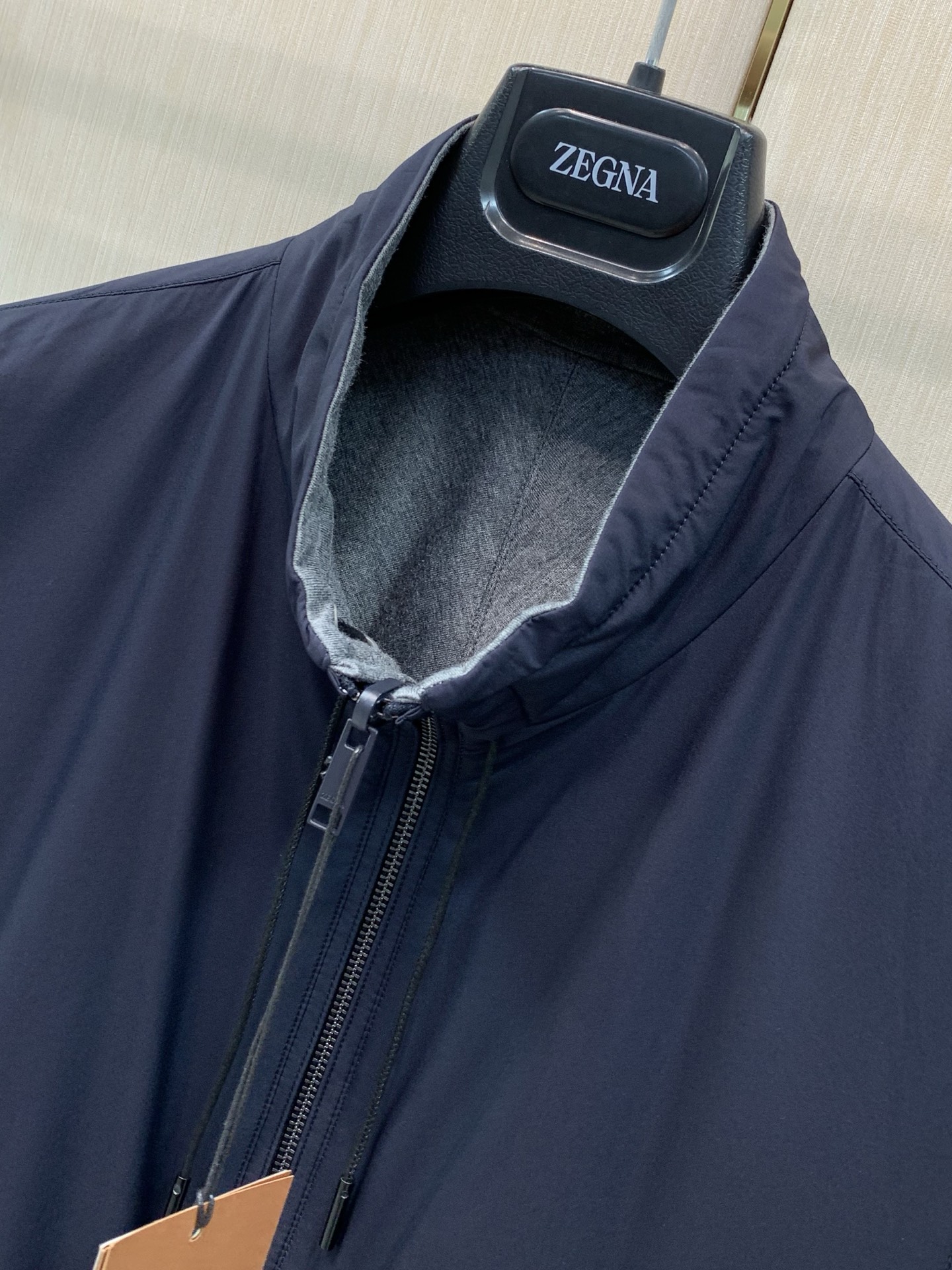 ，杰尼亚 Zegna，2026初冬最新品，专柜同步有售，原单狠货，时尚休闲➕薄棉两面穿夹克外套，采用进口原版面料，舒适透