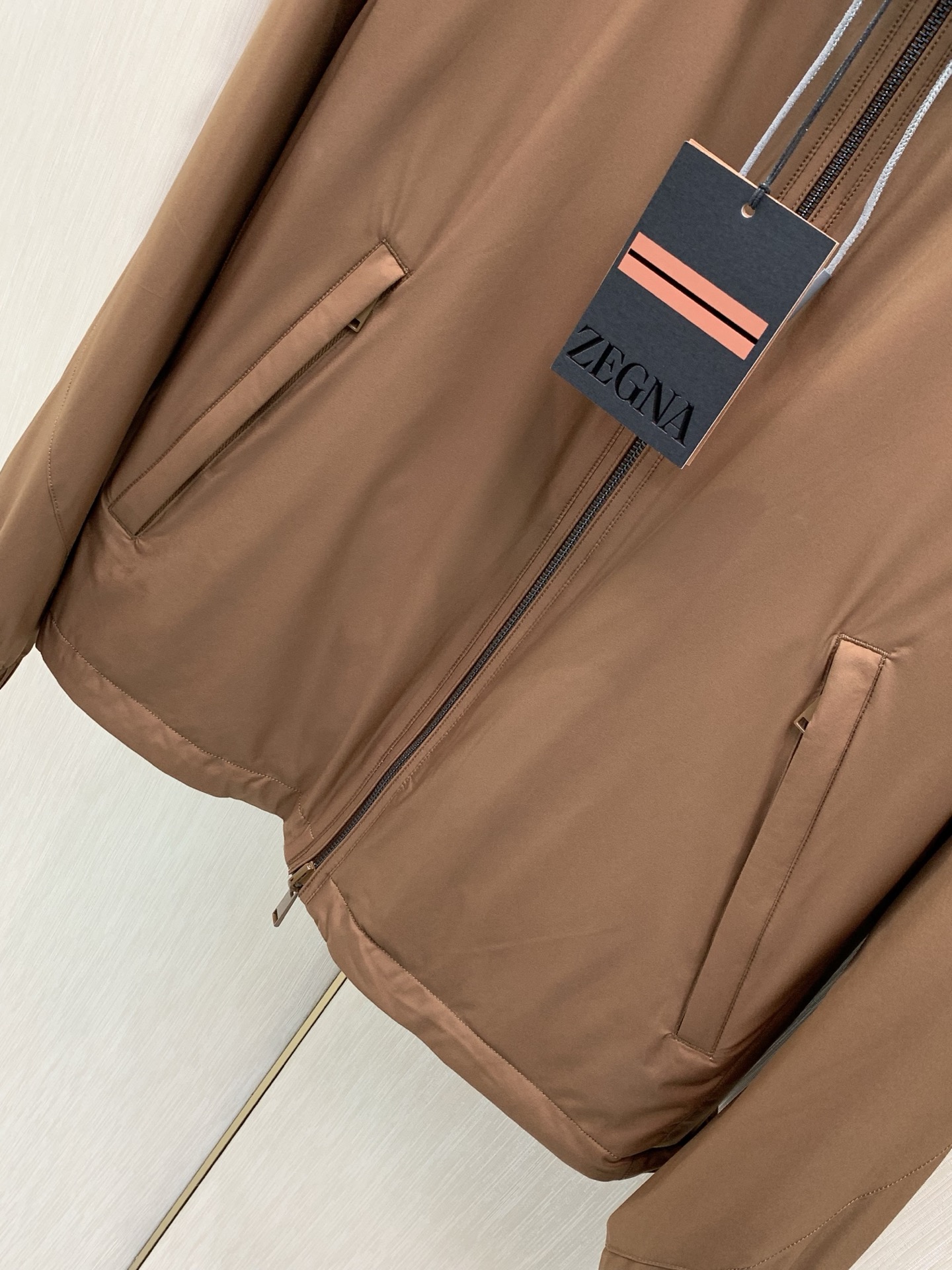 ，杰尼亚 Zegna，2026初冬最新品，专柜同步有售，原单狠货，时尚休闲➕薄棉两面穿夹克外套，采用进口原版面料，舒适透