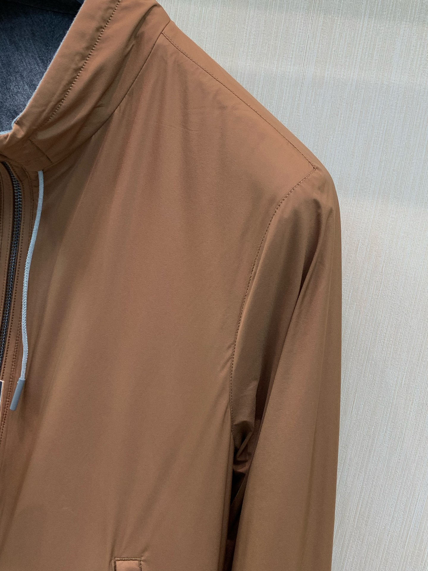 ，杰尼亚 Zegna，2026初冬最新品，专柜同步有售，原单狠货，时尚休闲➕薄棉两面穿夹克外套，采用进口原版面料，舒适透