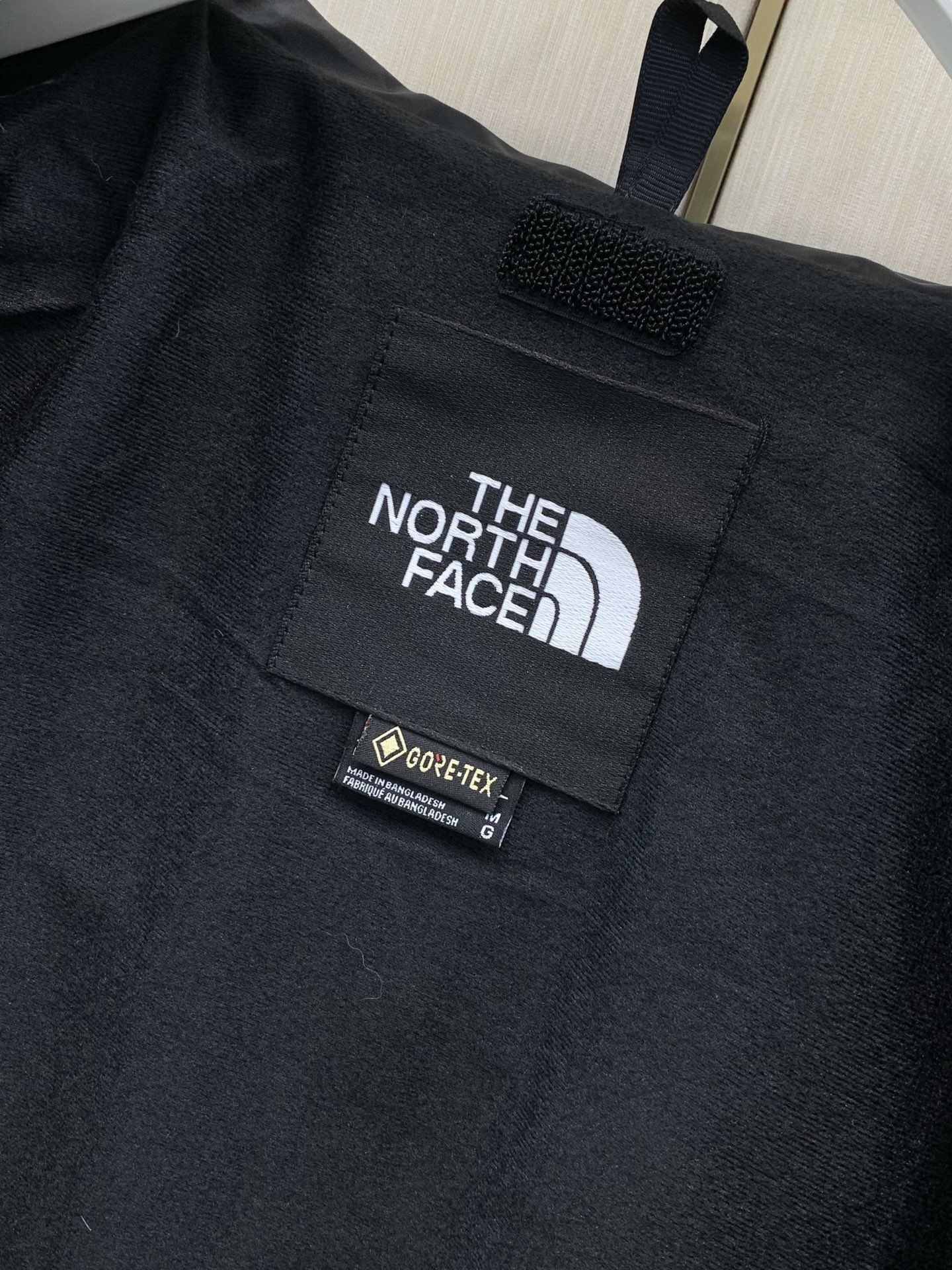 ，The North Face®北面 ，2026AW秋冬新品，时尚休闲连帽外套，专柜同步有售，原单狠货，采用进口原版面料