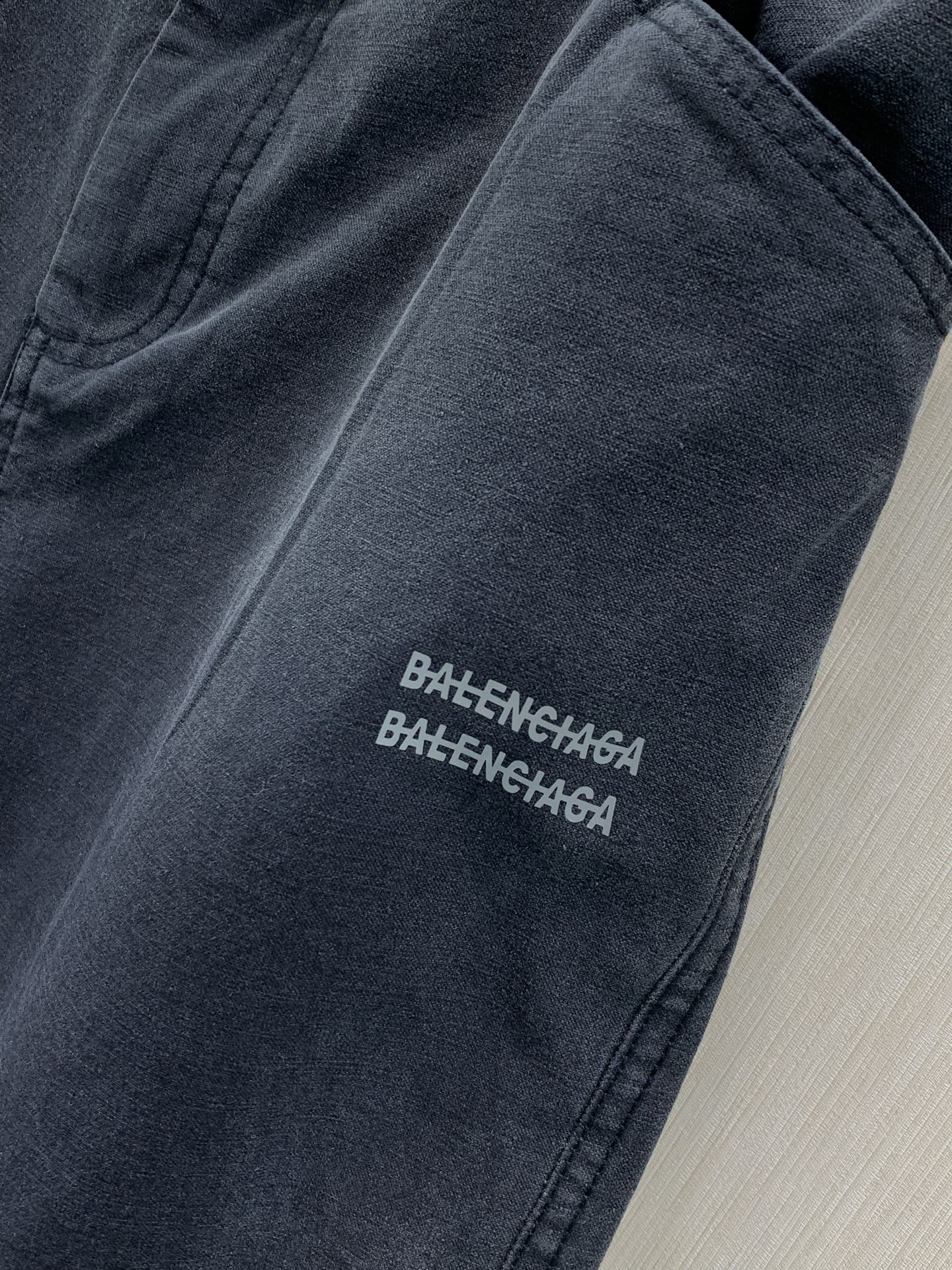 ，Balenciaga 巴黎世家，2026春秋最新品，专柜同步有售，原单狠货，时尚休闲裤，进口原版面料，舒适有弹性，顶级