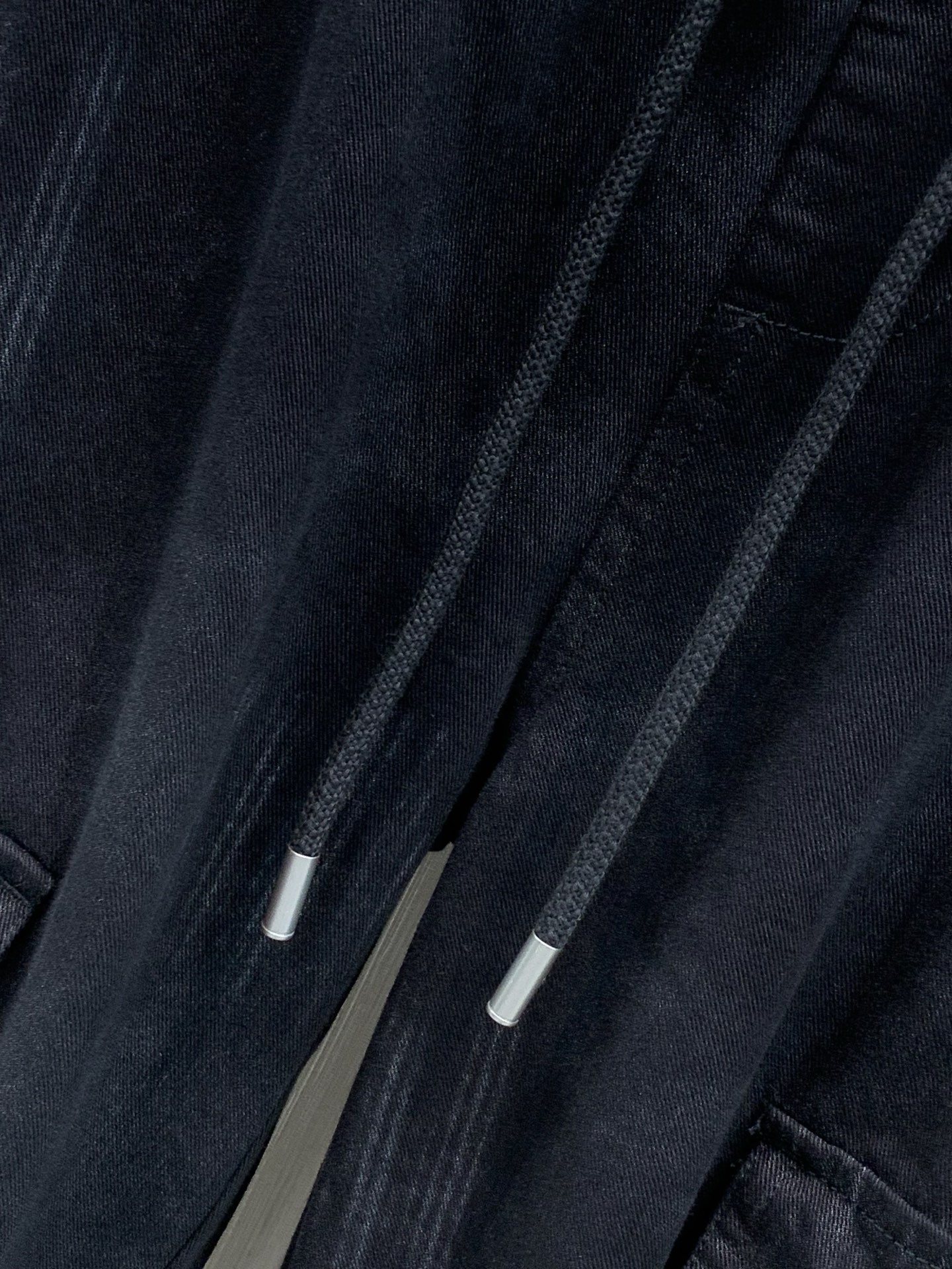 ，Balenciaga 巴黎世家，2026春秋最新品，专柜同步有售，原单狠货，时尚休闲裤，进口原版面料，舒适有弹性，顶级