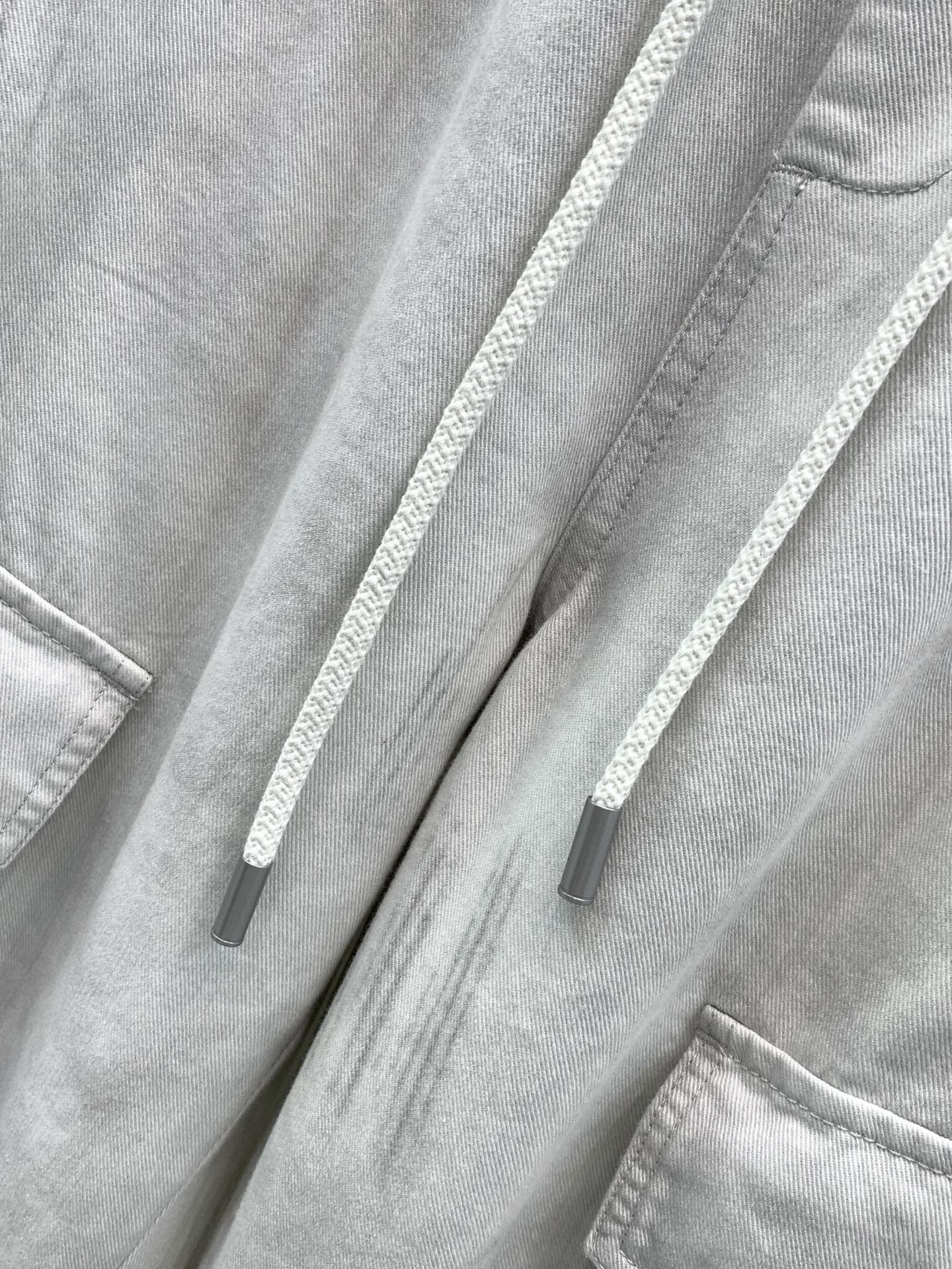 ，Balenciaga 巴黎世家，2026春秋最新品，专柜同步有售，原单狠货，时尚休闲裤，进口原版面料，舒适有弹性，顶级