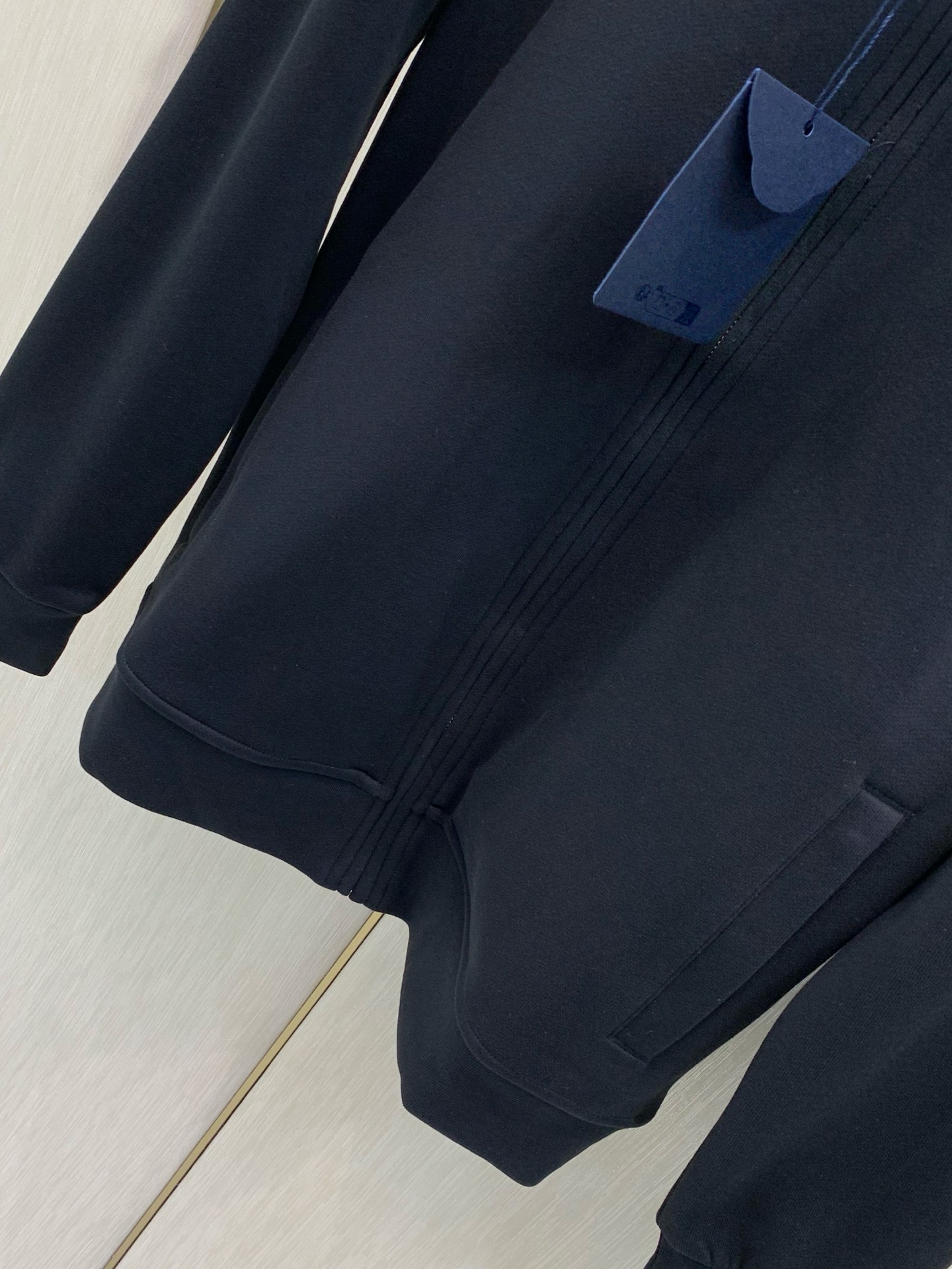衣服，裤子230，LouisVuitton 路易威登，2026秋季最新款，专柜同步有售，原单狠货，时尚休闲套装，上身很有
