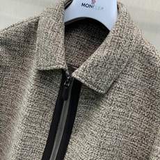 ,Brioni.羊毛混纺翻领夹克拉链外套 材质 50%聚酯纤维 50%羊毛 ,Brioni.羊毛混纺翻领夹克拉链外套 材质 50%聚酯纤维 50%羊毛