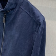 ,Loro Piana 立领夹克拉链外套 材质92%涤纶 8%氨纶。 里料 100%涤纶 尺码48-56 4 ,Loro Piana 立领夹克拉链外套 材质92%涤纶 8%氨纶。 里料 100%涤纶 尺码48-56 4