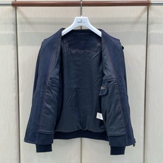 ,Loro Piana 立领夹克拉链外套 材质92%涤纶 8%氨纶。 里料 100%涤纶 尺码48-56 4 ,Loro Piana 立领夹克拉链外套 材质92%涤纶 8%氨纶。 里料 100%涤纶 尺码48-56 4