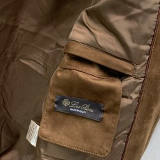 ,Loro Piana 立领夹克拉链外套 材质92%涤纶 8%氨纶。 里料 100%涤纶 尺码48-56 4 ,Loro Piana 立领夹克拉链外套 材质92%涤纶 8%氨纶。 里料 100%涤纶 尺码48-56 4