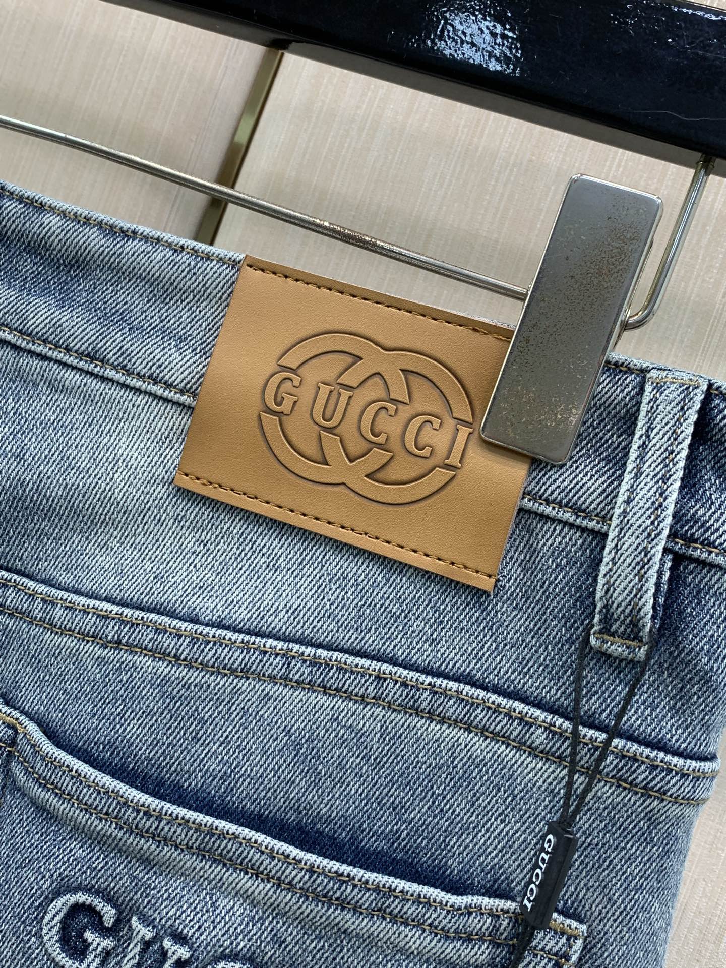 ，GUCCI 古驰，2026春秋最新品，专柜同步有售，原单狠货，水洗休闲水洗牛仔裤，进口原版水洗弹力面料，舒适有弹性，独