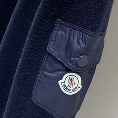 ,Moncler 蒙口,2026秋冬最新品,专柜同步有售,原单狠货,时尚休闲圆领长袖针织毛衣,上身舒适!吸睛而有亮点,采 ,Moncler 蒙口,2026秋冬最新品,专柜同步有售,原单狠货,时尚休闲圆领长袖针织毛衣,上身舒适!吸睛而有亮点,采