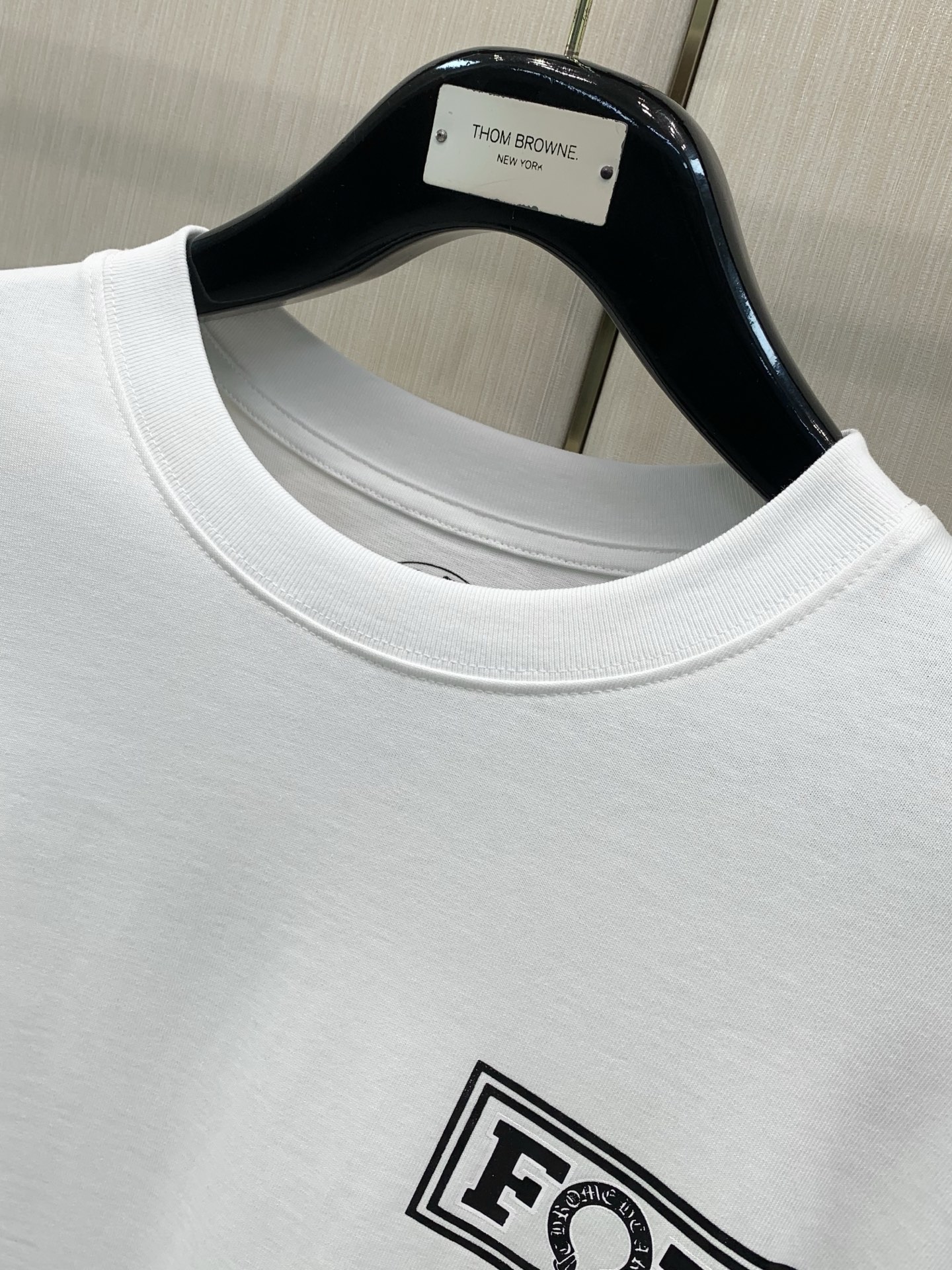 ,Chrome Hearts 克罗心,2026早秋新品,专柜同步有售,原单狠货,时尚休闲圆领长袖T恤,采用进口原版面料, ,Chrome Hearts 克罗心,2026早秋新品,专柜同步有售,原单狠货,时尚休闲圆领长袖T恤,采用进口原版面料,
