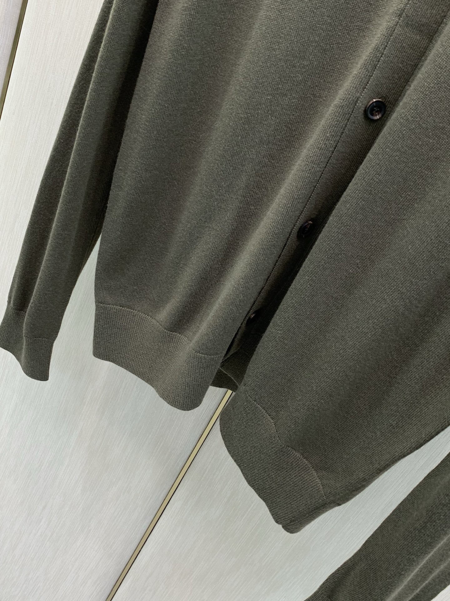 ，杰尼亚 Zegna，2026秋季最新品，专柜同步有售，原单狠货，时尚休闲针织毛衣，采用进口原版面料，舒适透气，上身帅气