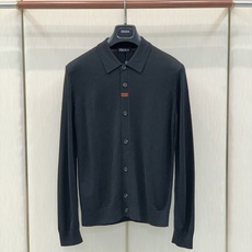 ,杰尼亚 Zegna,2026秋季最新品,专柜同步有售,原单狠货,时尚休闲针织毛衣,采用进口原版面料,舒适透气,上身帅气 ,杰尼亚 Zegna,2026秋季最新品,专柜同步有售,原单狠货,时尚休闲针织毛衣,采用进口原版面料,舒适透气,上身帅气