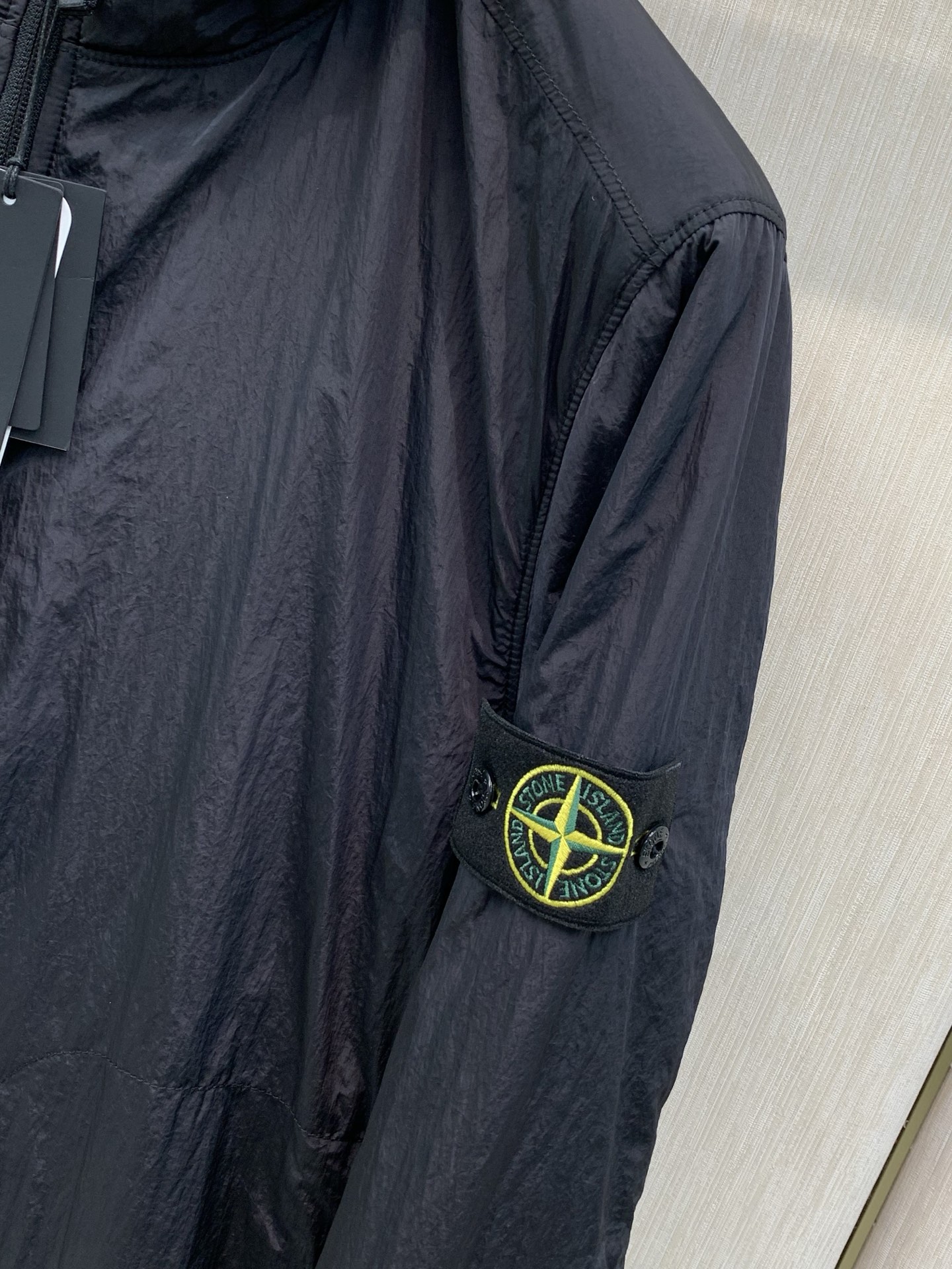 ，Stone Island 石头岛，2026冬季最新款，专柜同步有售，原单狠货，爆款时尚休闲连帽棉外套，进口原版面料，独