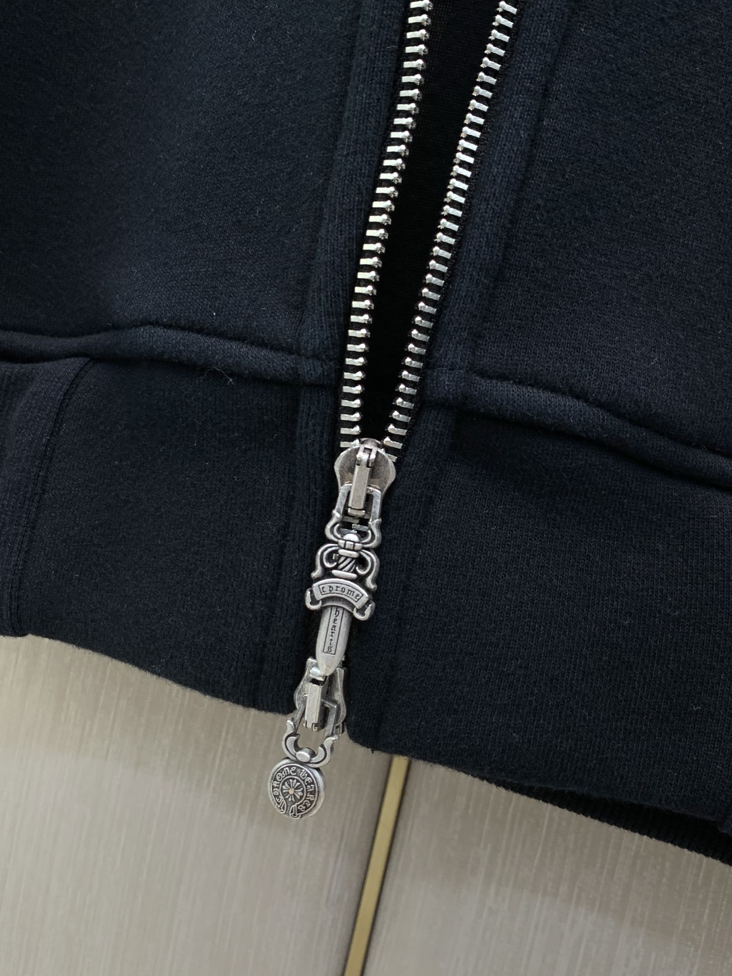 ，Chrome Hearts 克罗心，2026秋季新品，专柜同步有售，原单狠货，时尚休闲连帽卫衣外套，采用进口原版面料，