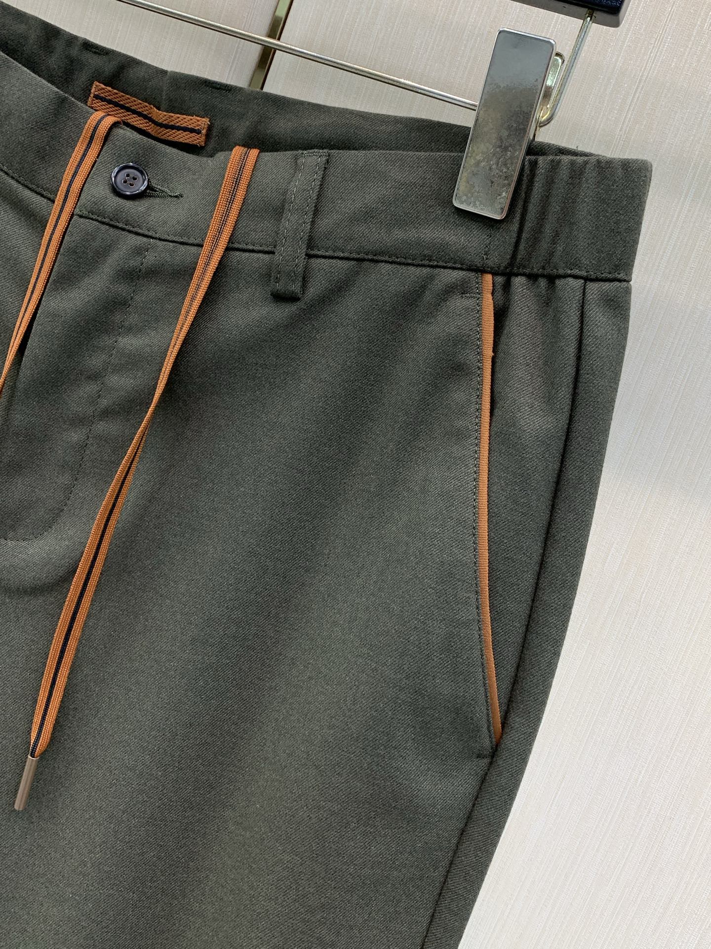 ，杰尼亚 Zegna，2026春秋最新品，专柜同步有售，原单狠货，时尚休闲裤，采用进口原版面料，舒适透气，原版五金辅料装
