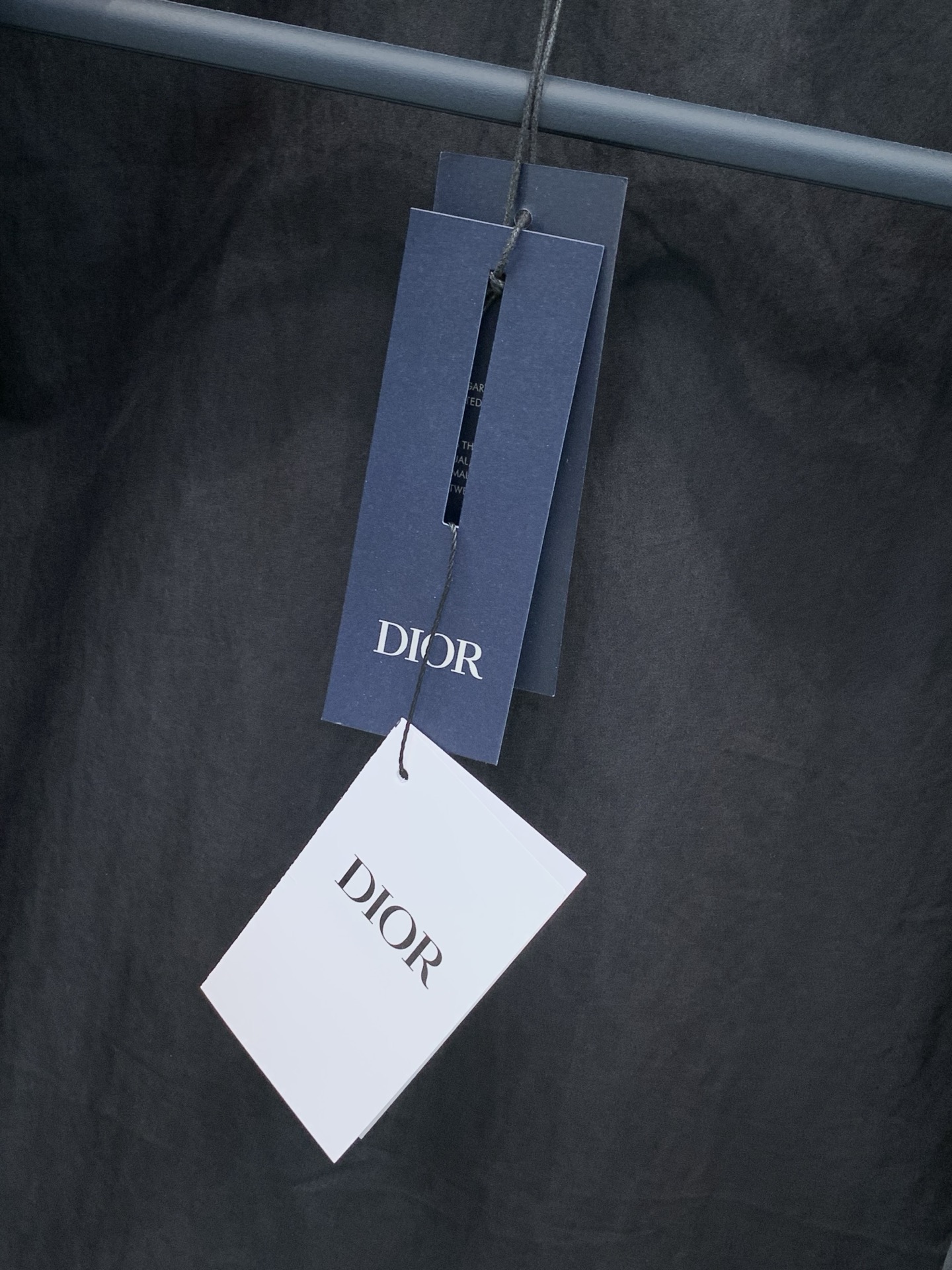 ，Dior 迪奥， 2026秋季新品，专柜同步有售，简约时尚休闲翻领夹克外套，原版进口面料，舒适透气，顶级印花工艺字母图