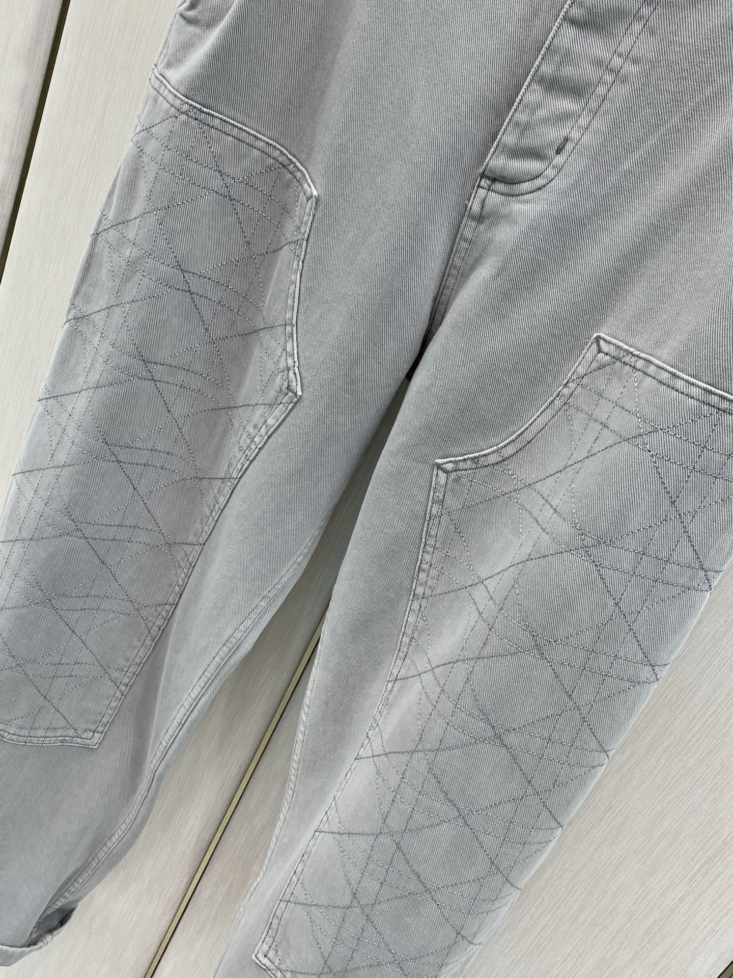 衣服，裤子320，Dior 迪奥，2026秋冬新品，专柜同步有售，简约时尚休闲套装（外套夹薄棉），原版进口面料，舒适透气