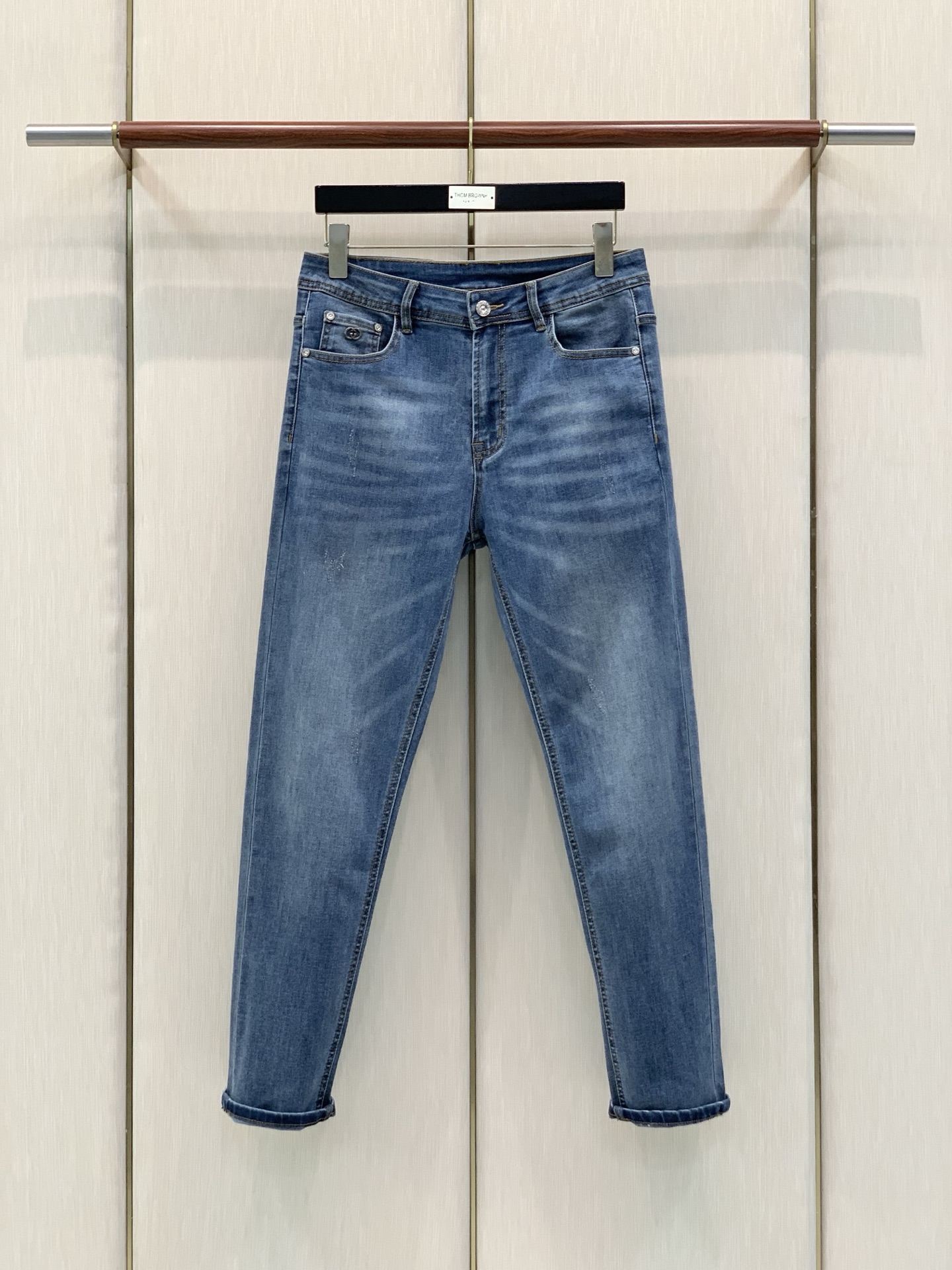 ，GUCCI 古驰，2026秋季最新品，专柜同步有售，原单狠货，时尚休闲水洗牛仔裤，进口原版水洗弹力面料，舒适有弹性，独