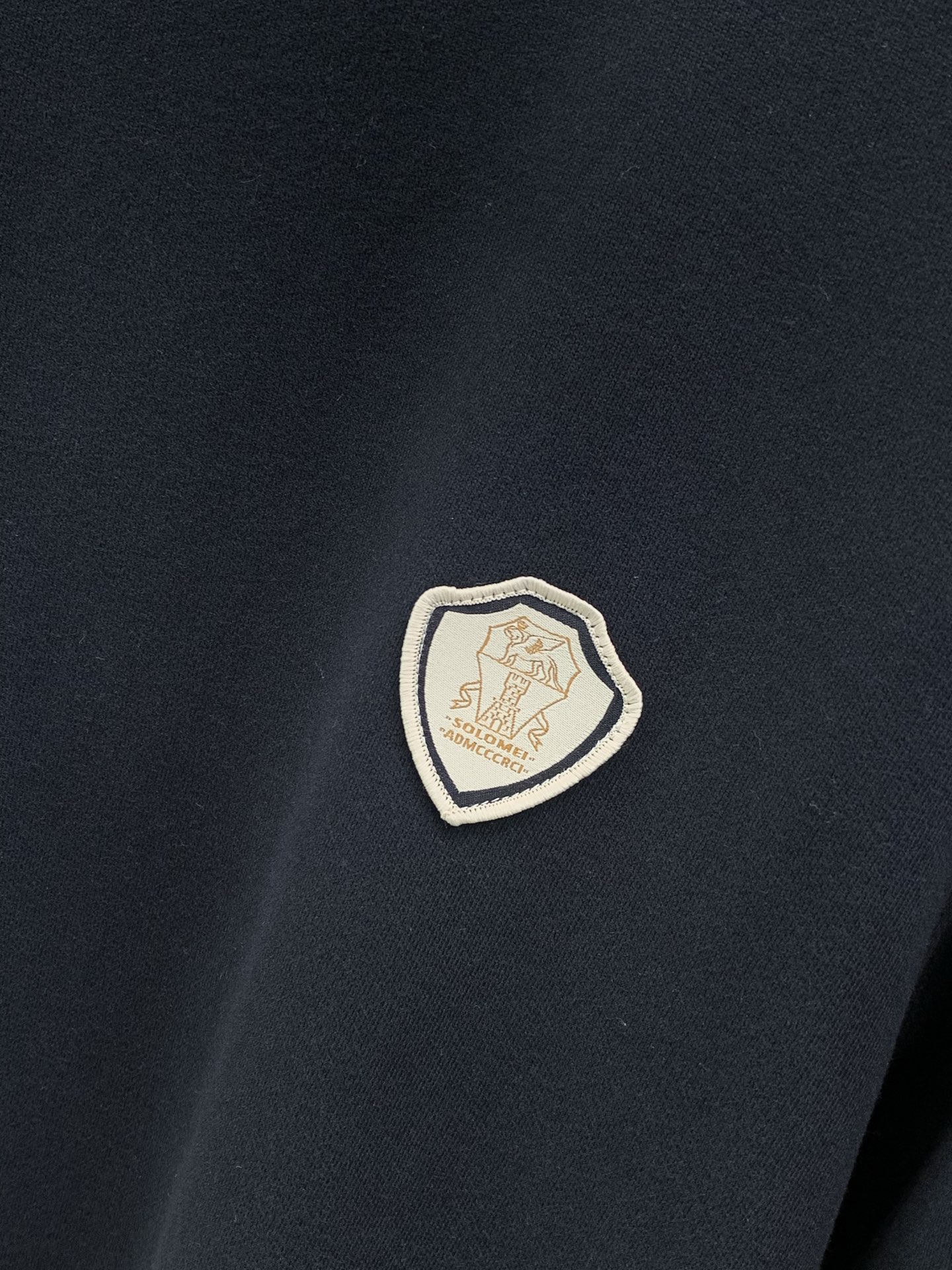 ，BRUNELLO CUCINELLI 意大利神狮，2026早秋最新品，专柜同步有售，原单狠货，时尚休闲圆领卫衣，采用进
