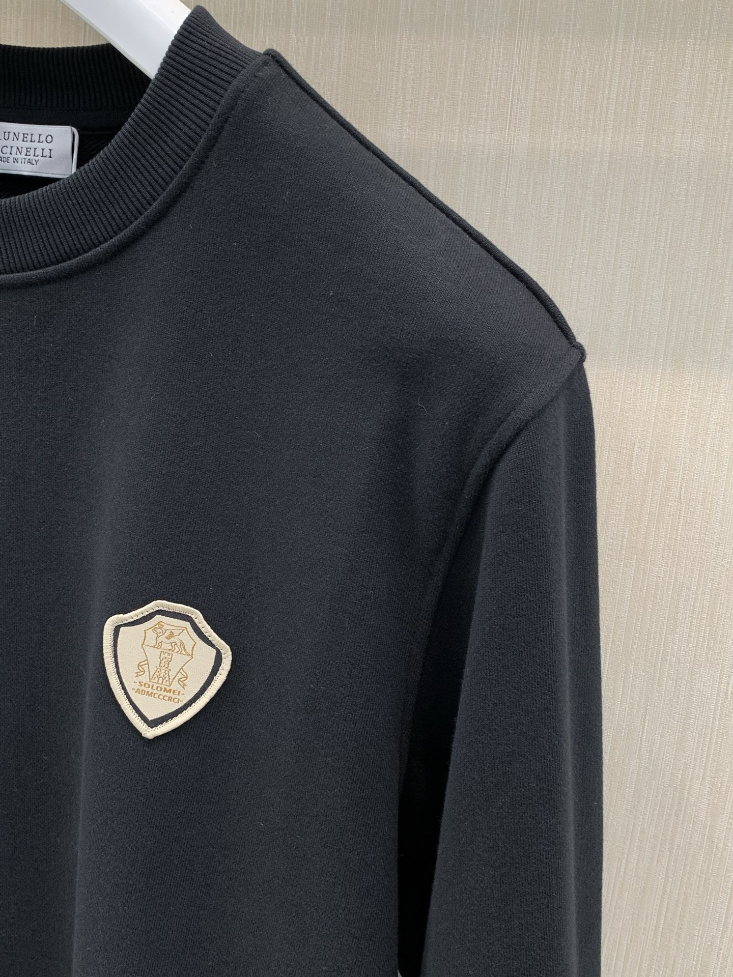 ，BRUNELLO CUCINELLI 意大利神狮，2026早秋最新品，专柜同步有售，原单狠货，时尚休闲圆领卫衣，采用进