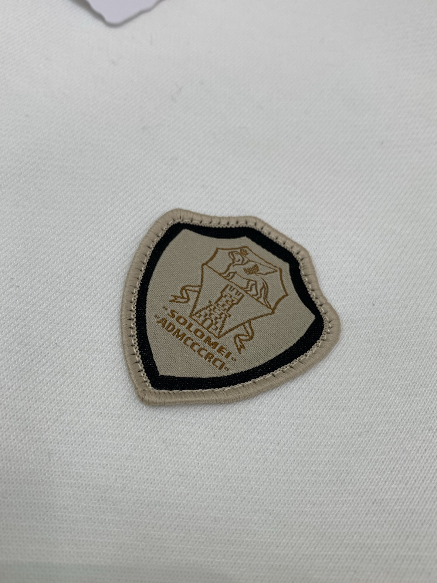 ，BRUNELLO CUCINELLI 意大利神狮，2026早秋最新品，专柜同步有售，原单狠货，时尚休闲圆领卫衣，采用进