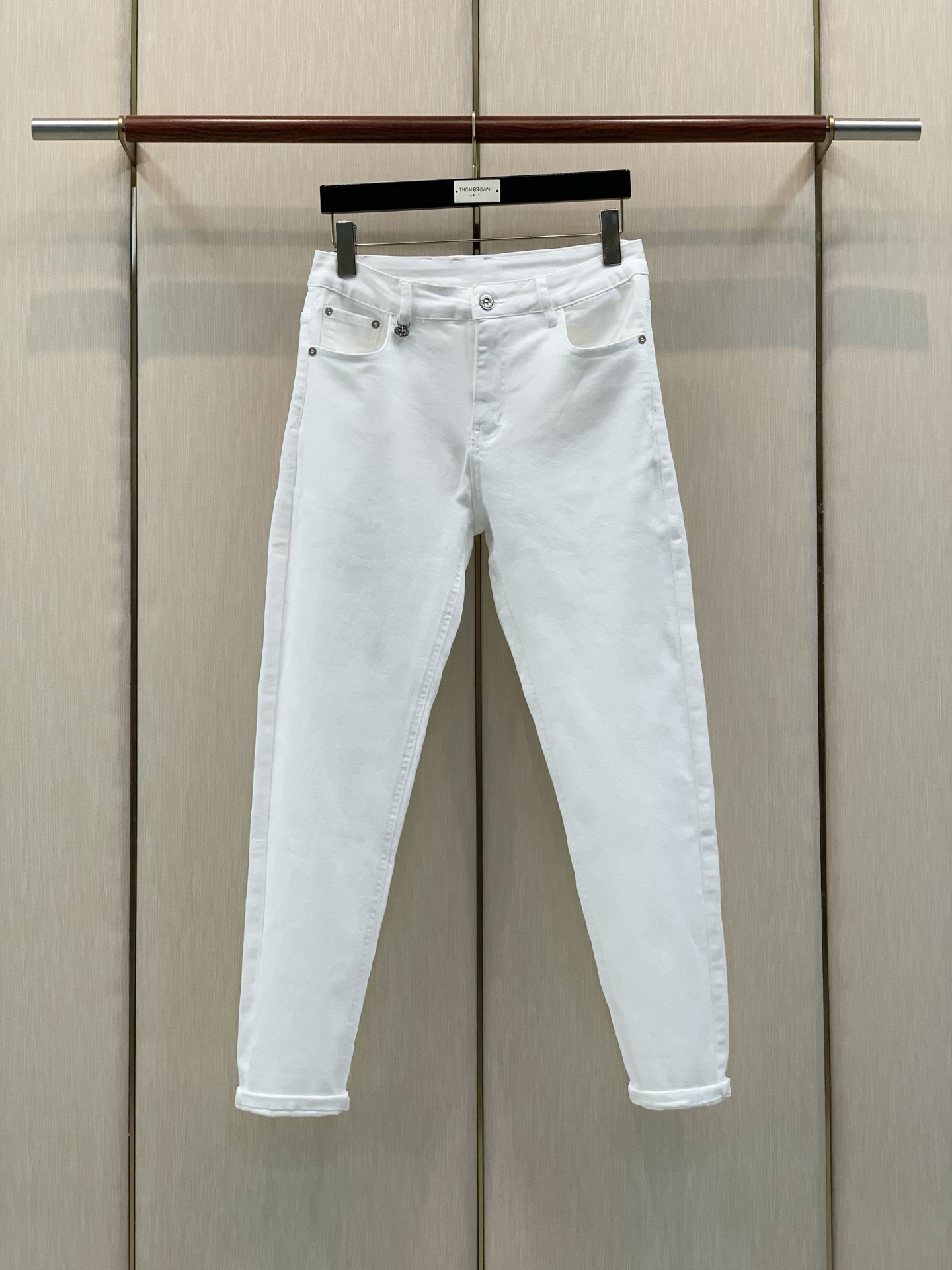 ,Loro Piana(Loro Piana ),2026秋季最新品,专柜同步有售,原单狠货,时尚休闲牛仔裤,采用进口原 ,Loro Piana(Loro Piana ),2026秋季最新品,专柜同步有售,原单狠货,时尚休闲牛仔裤,采用进口原
