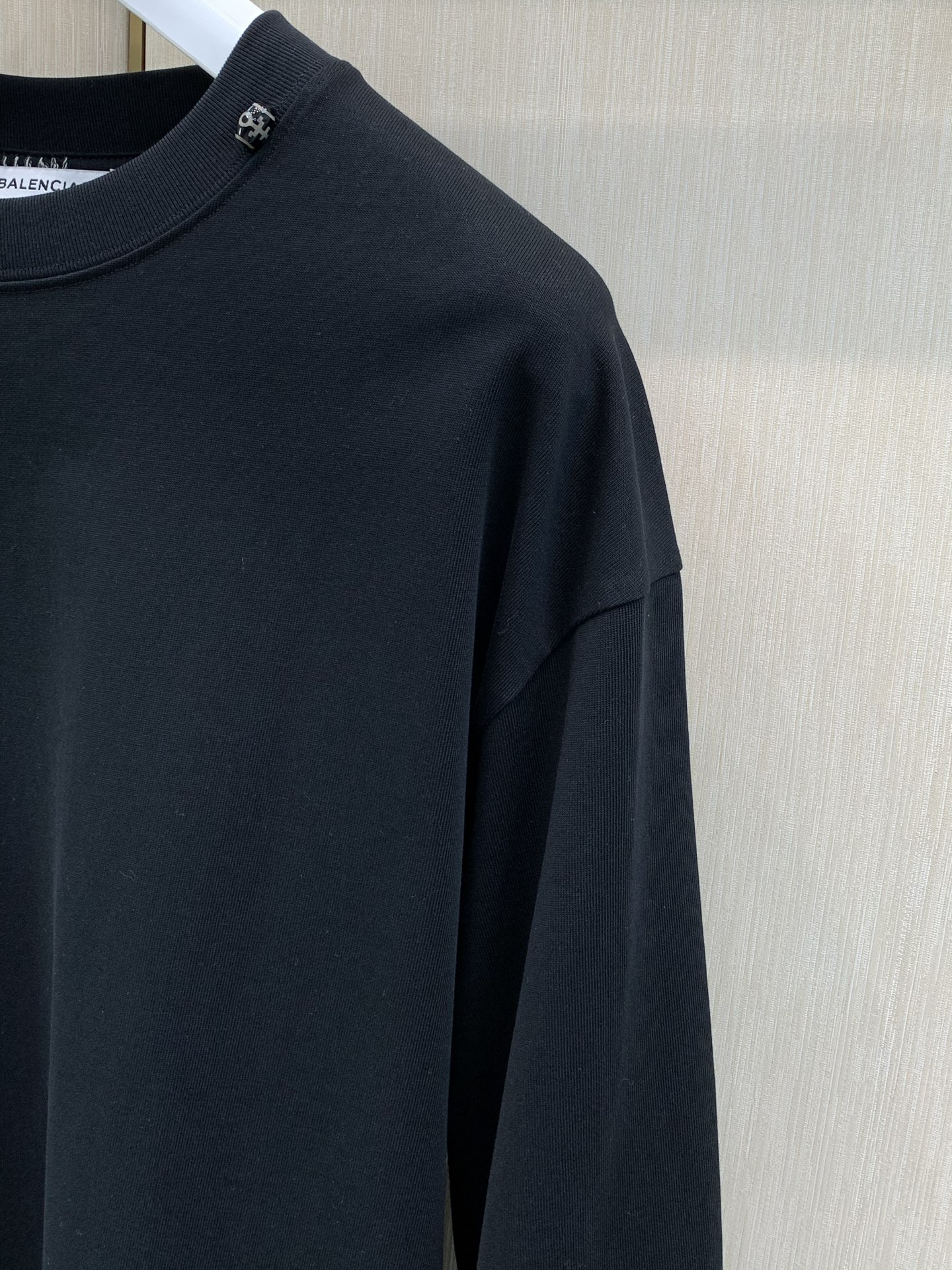 ，Balenciaga 巴黎世家，2026早秋最新款，专柜同步有售，原单狠货，爆款时尚休闲圆领长袖T恤，进口原版面料，独