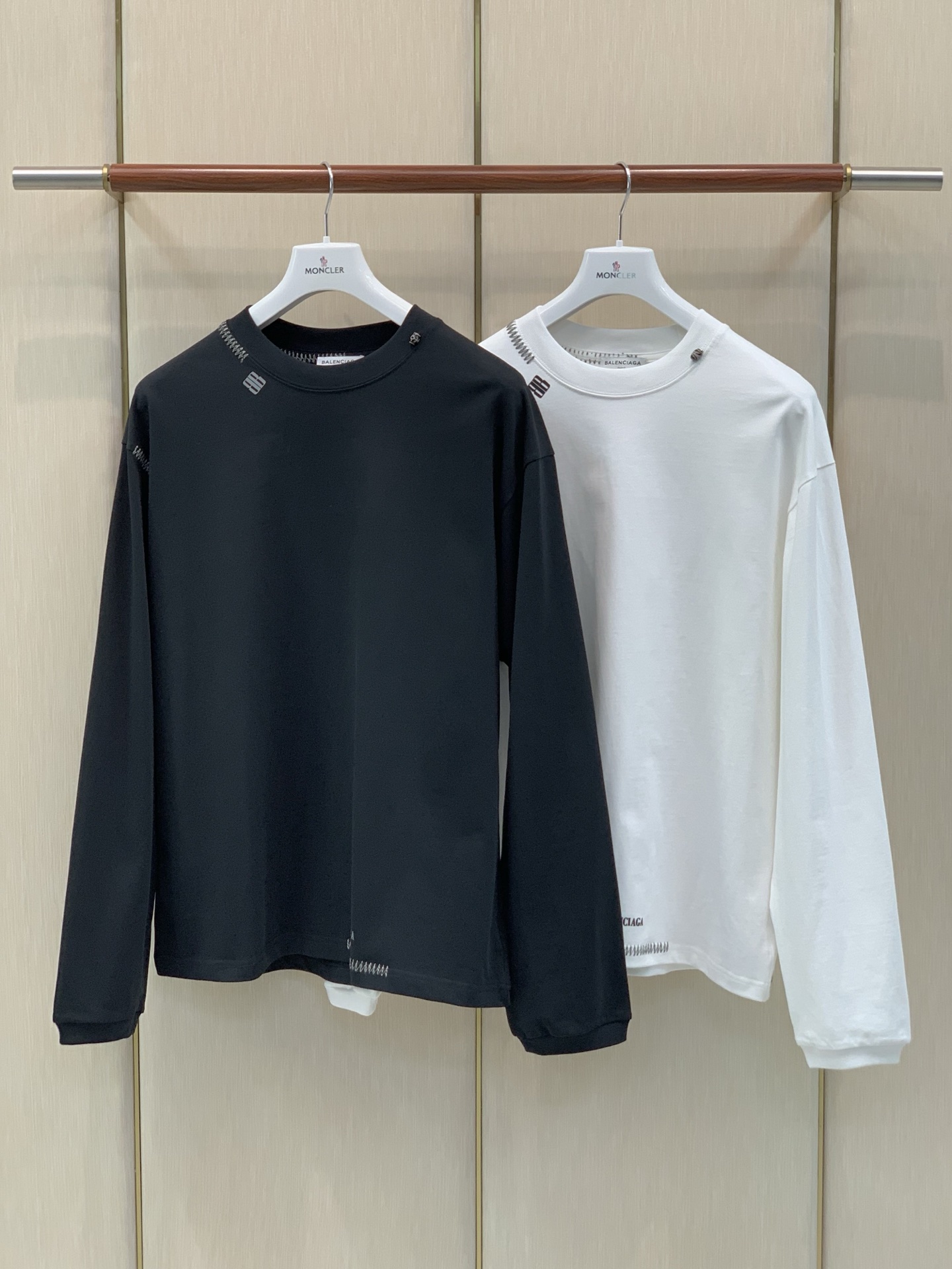 ，Balenciaga 巴黎世家，2026早秋最新款，专柜同步有售，原单狠货，爆款时尚休闲圆领长袖T恤，进口原版面料，独