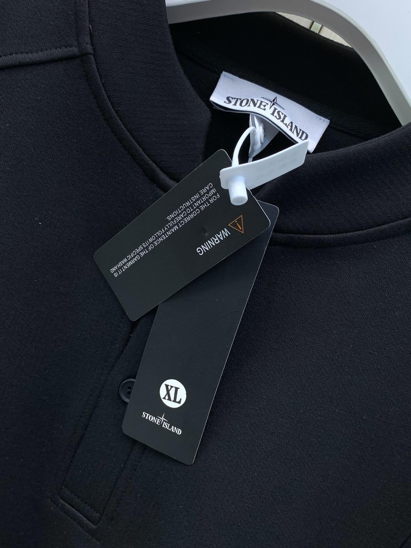 、Stone Island 石头岛，2026早秋最新款，专柜同步有售，原单狠货，爆款时尚休闲圆领卫衣，进口原版面料，独特