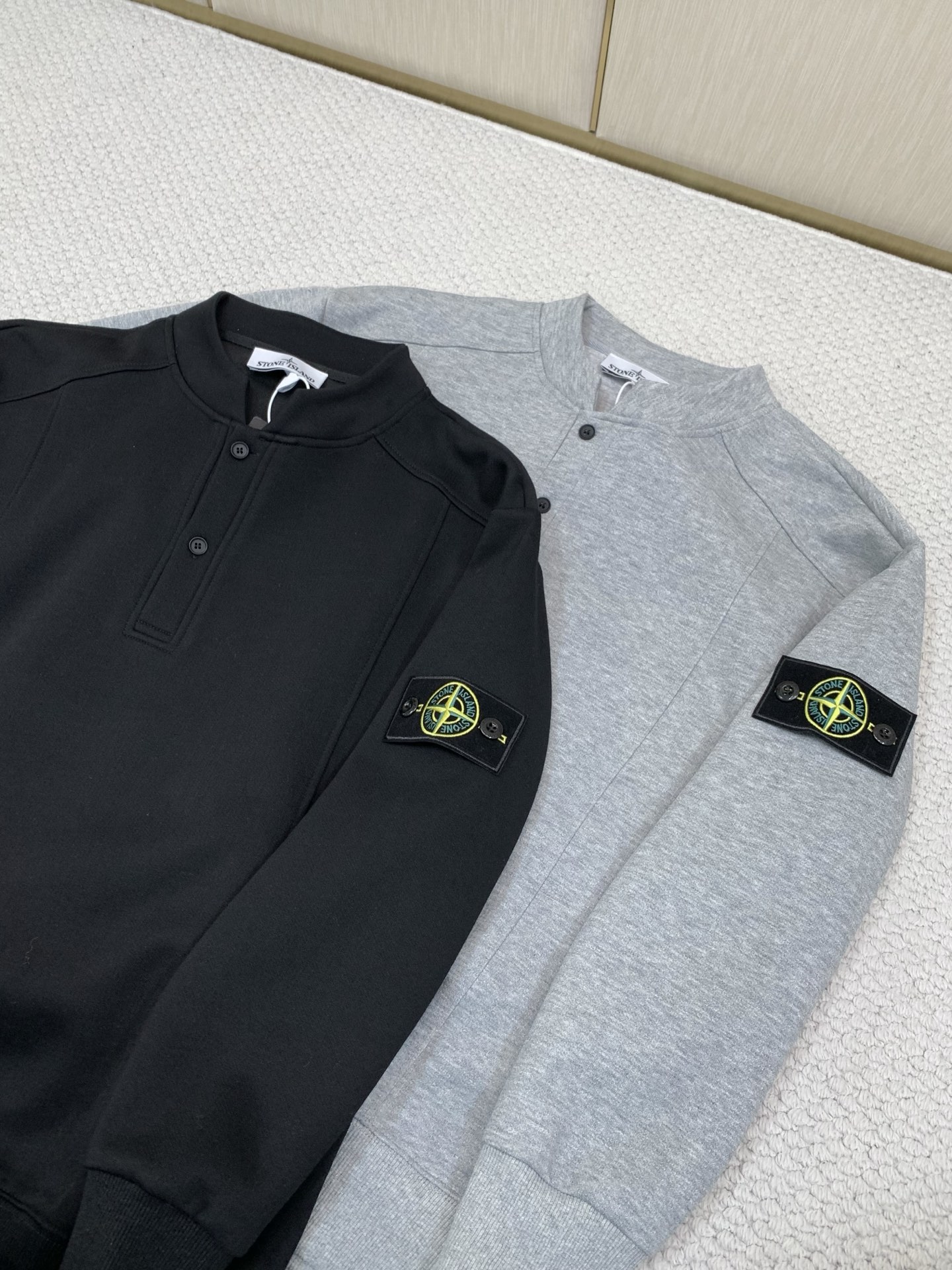 、Stone Island 石头岛，2026早秋最新款，专柜同步有售，原单狠货，爆款时尚休闲圆领卫衣，进口原版面料，独特