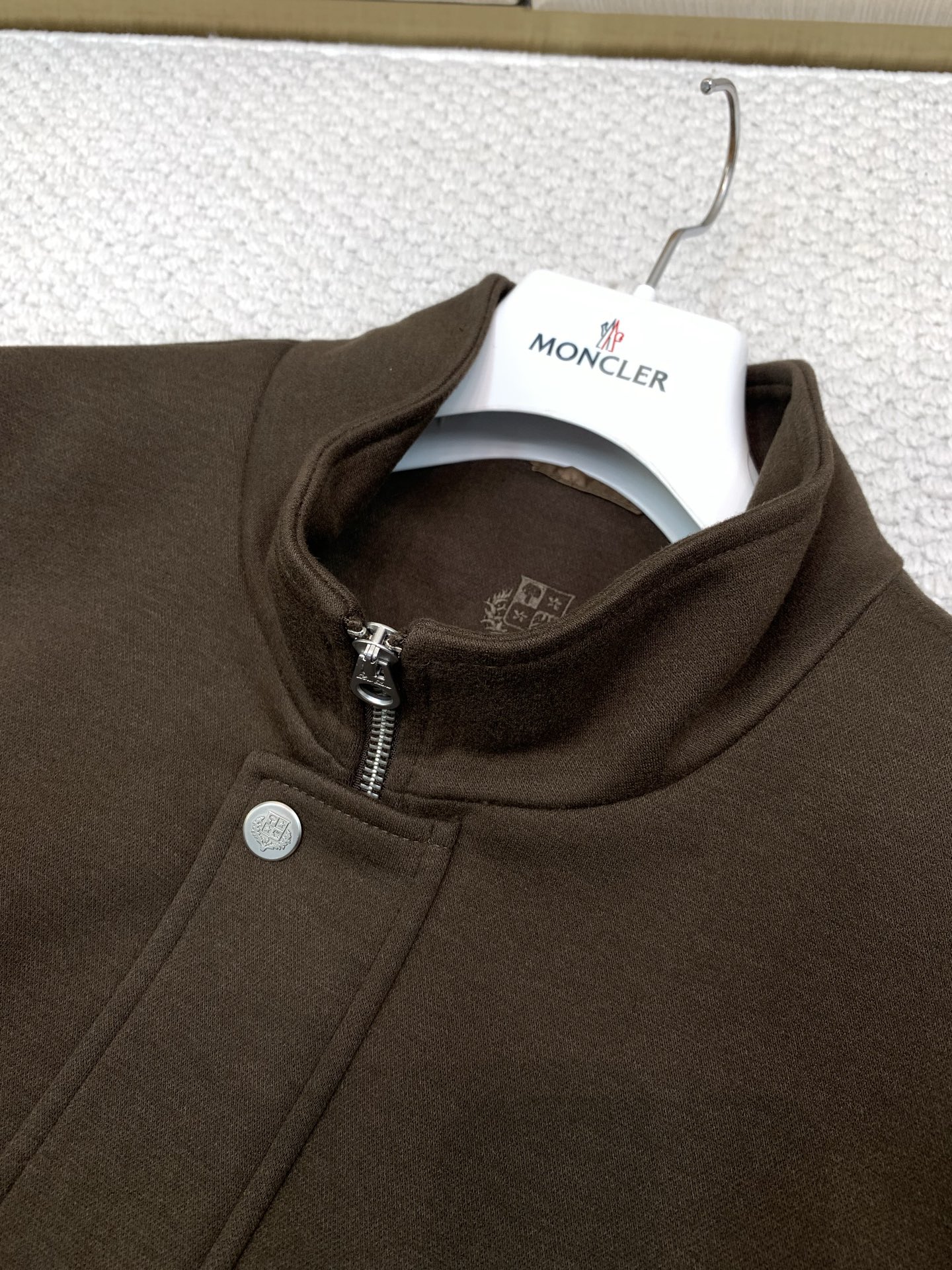 ，Loro Piana(Loro Piana )，2026秋冬最新品，专柜同步有售，原单狠货，时尚休闲立领外套，采用进口