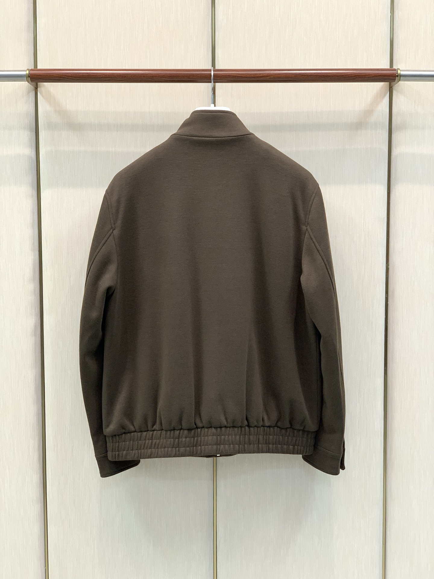 ，Loro Piana(Loro Piana )，2026秋冬最新品，专柜同步有售，原单狠货，时尚休闲立领外套，采用进口
