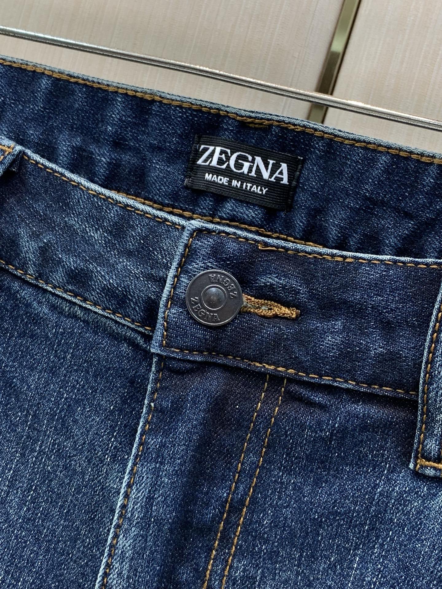 ，Zegna 杰尼亚，2026春秋最新品，专柜同步有售，原单狠货，时尚休闲水洗牛仔裤，进口原版水洗面料，上身舒适透气，简