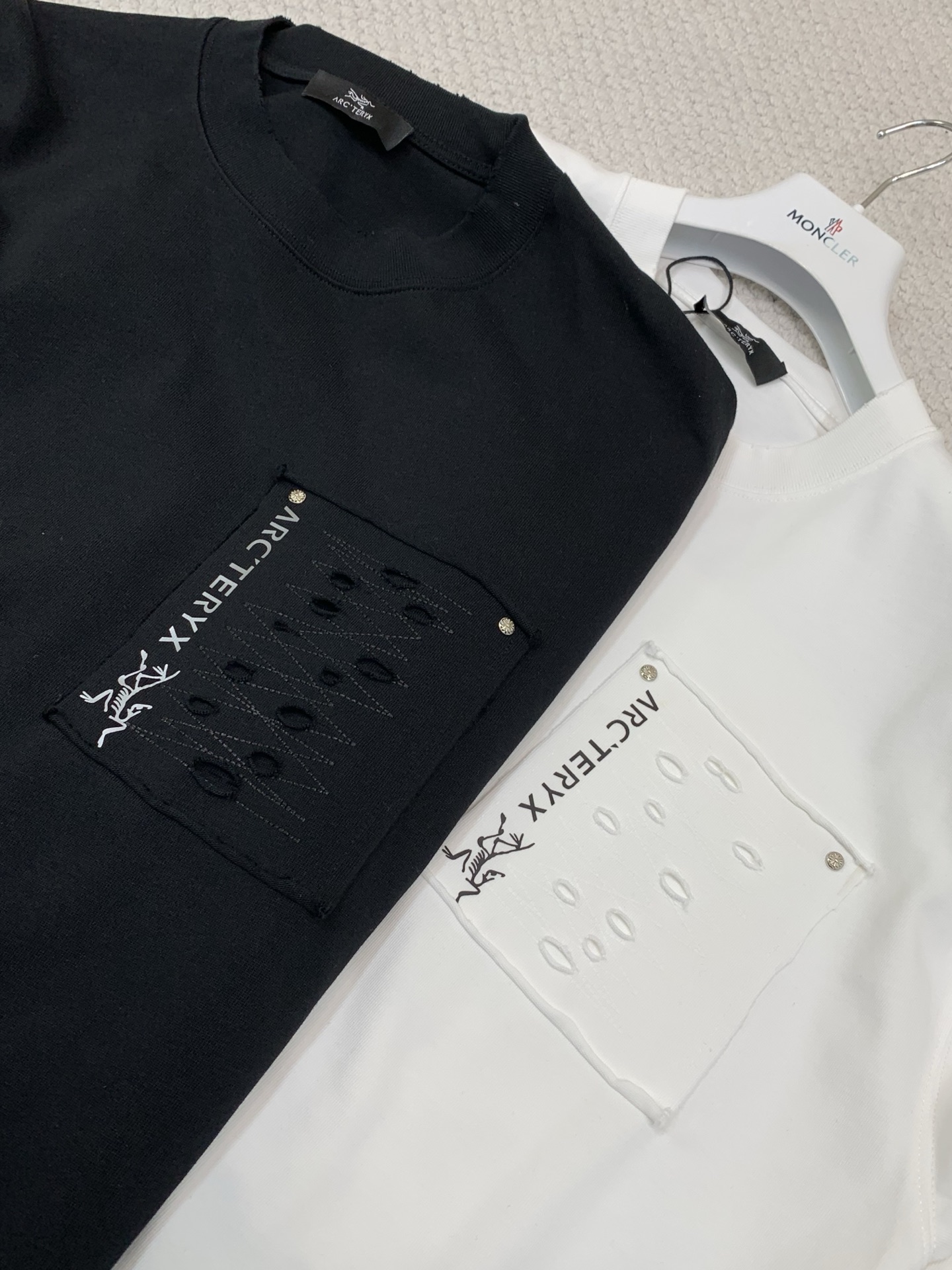 ，ARCTERYX 始祖鸟，2026早秋AW新品，时尚休闲圆领卫衣，专柜同步有售，原单狠货，进口原版面料，工艺极度复杂，