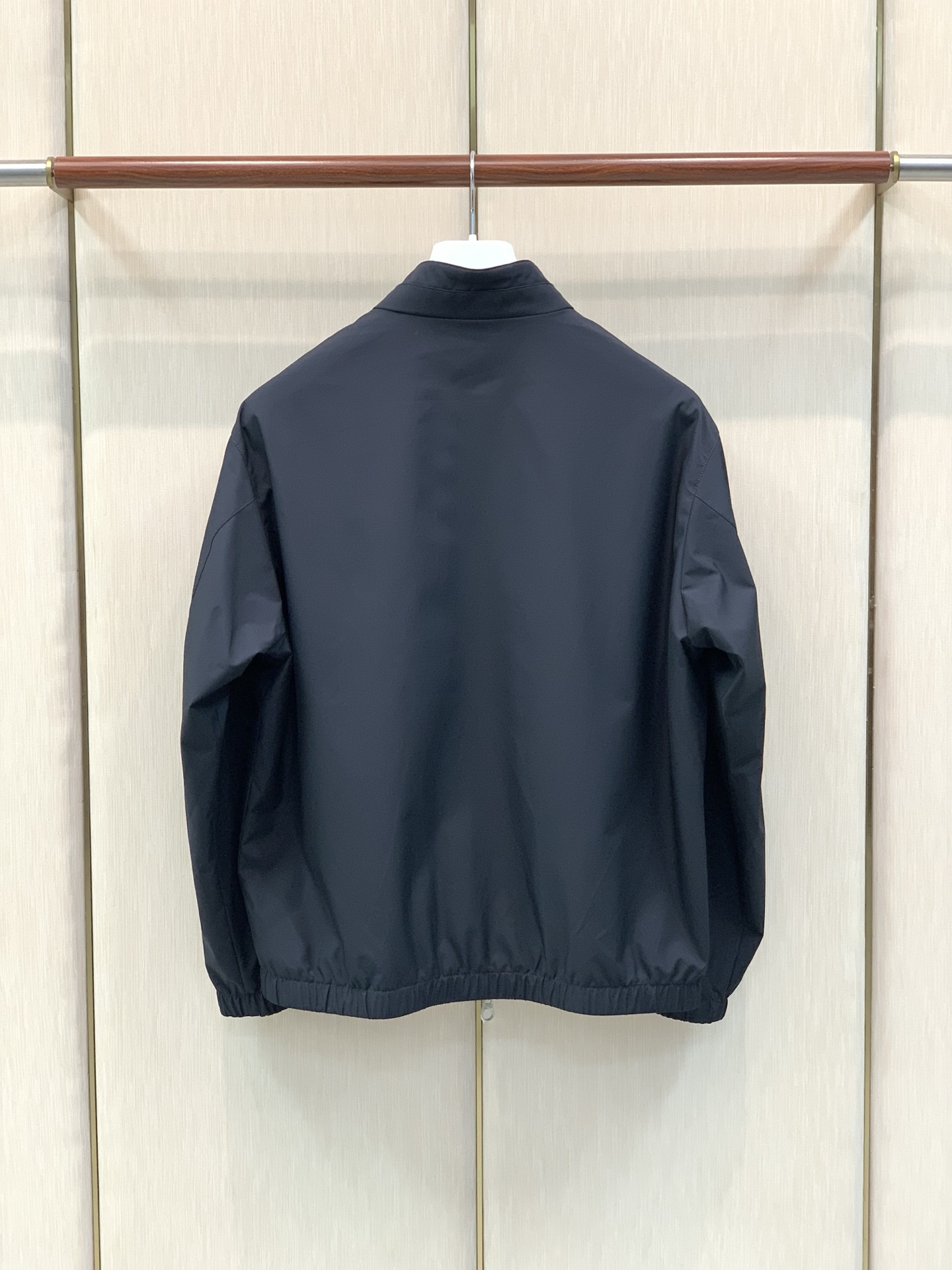 ，Loro Piana(Loro Piana )，2026秋季最新品，专柜同步有售，原单狠货，时尚休闲两面穿立领夹克外套